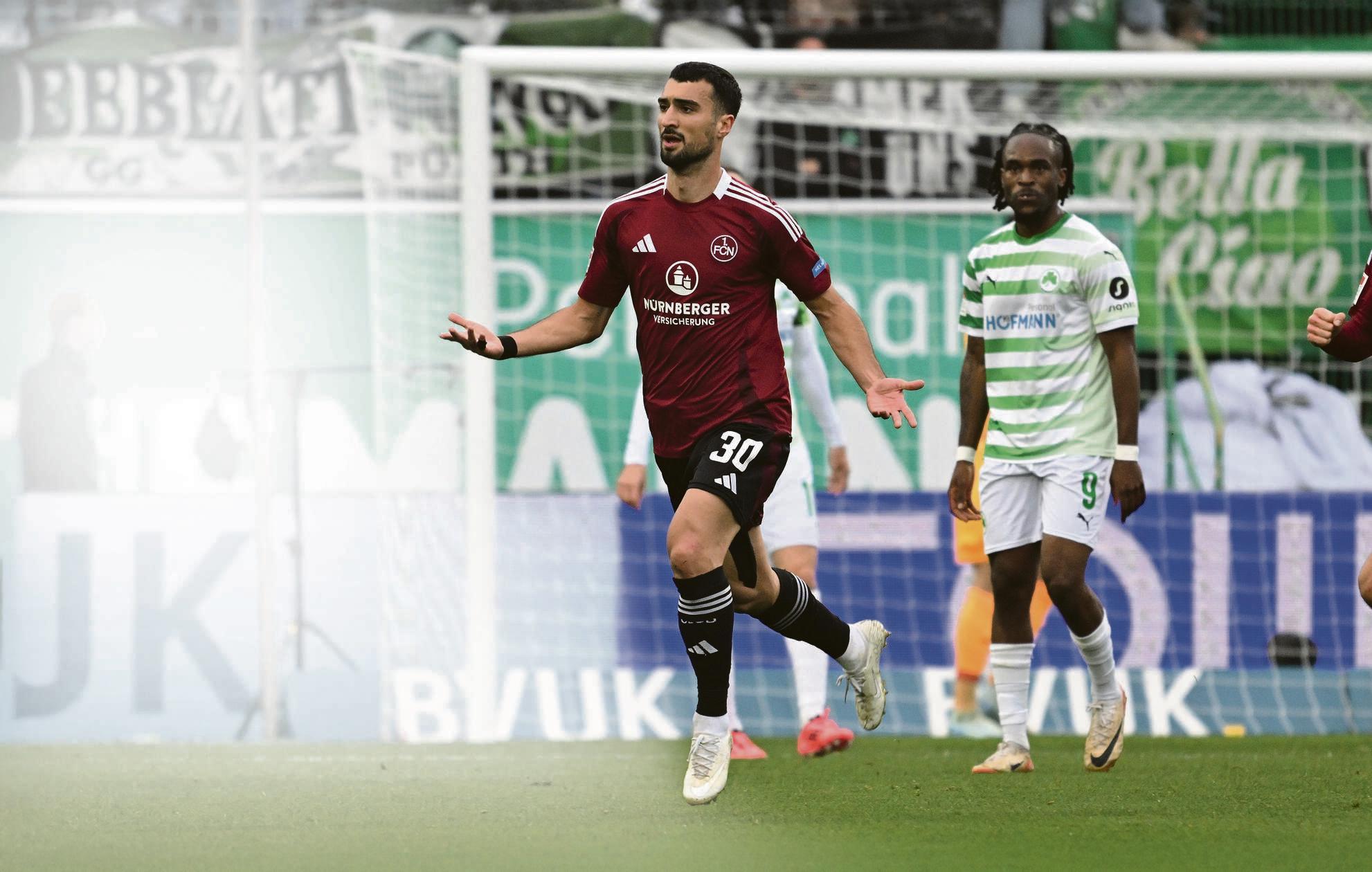 273. Frankenderby: FCN stürmt den Ronhof Wenig zu lachen hatten die Fürther hingegen am 20. Oktober 2024. An diesem Tag walzten die Nürnberger regelrecht über das Kleeblatt hinweg - Emreli brachte den FCN früh in Führung, schon zur Pause hieß es 0:3 für die überlegenen Gäste.