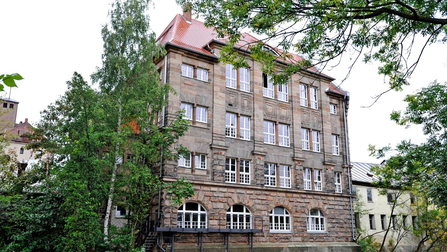 Eltern und Pädagogen kamen im Heinrich-Schliemann-Gymnasium zusammen.