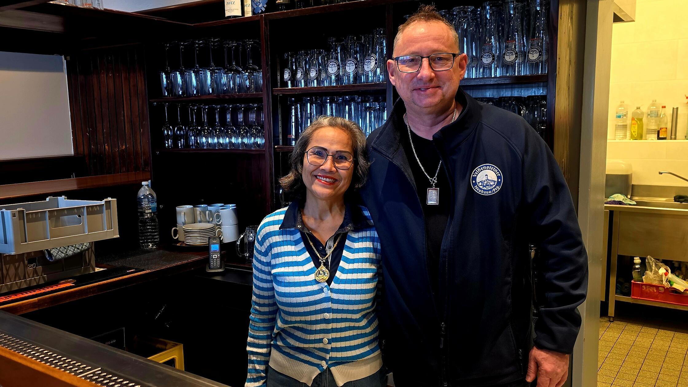 Fr-nkisches-Essen-So-war-die-Er-ffnung-des-neuen-Gasthauses-am-Marktplatz-in-Forchheim