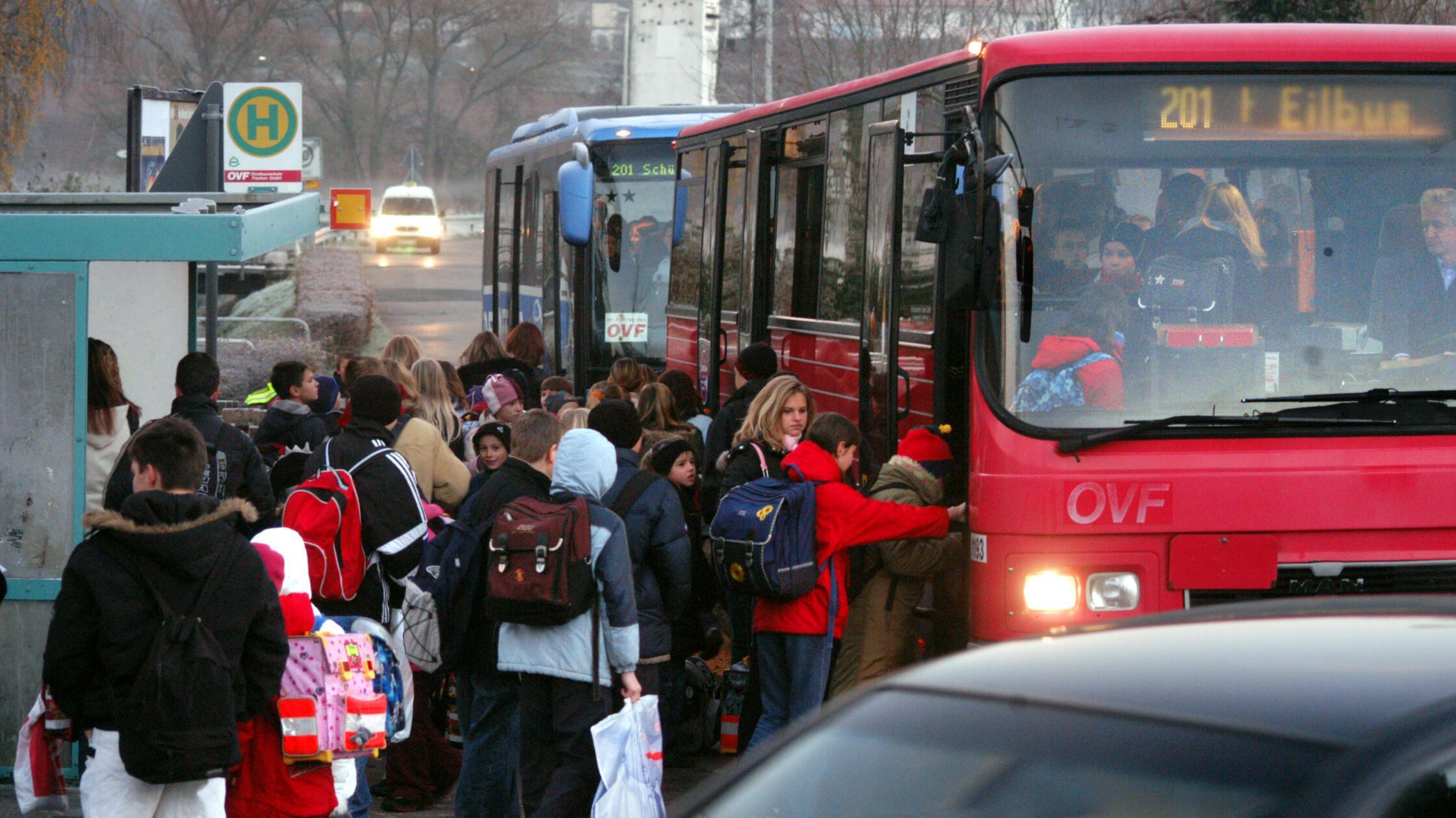 Schule / Schulbusverkehr