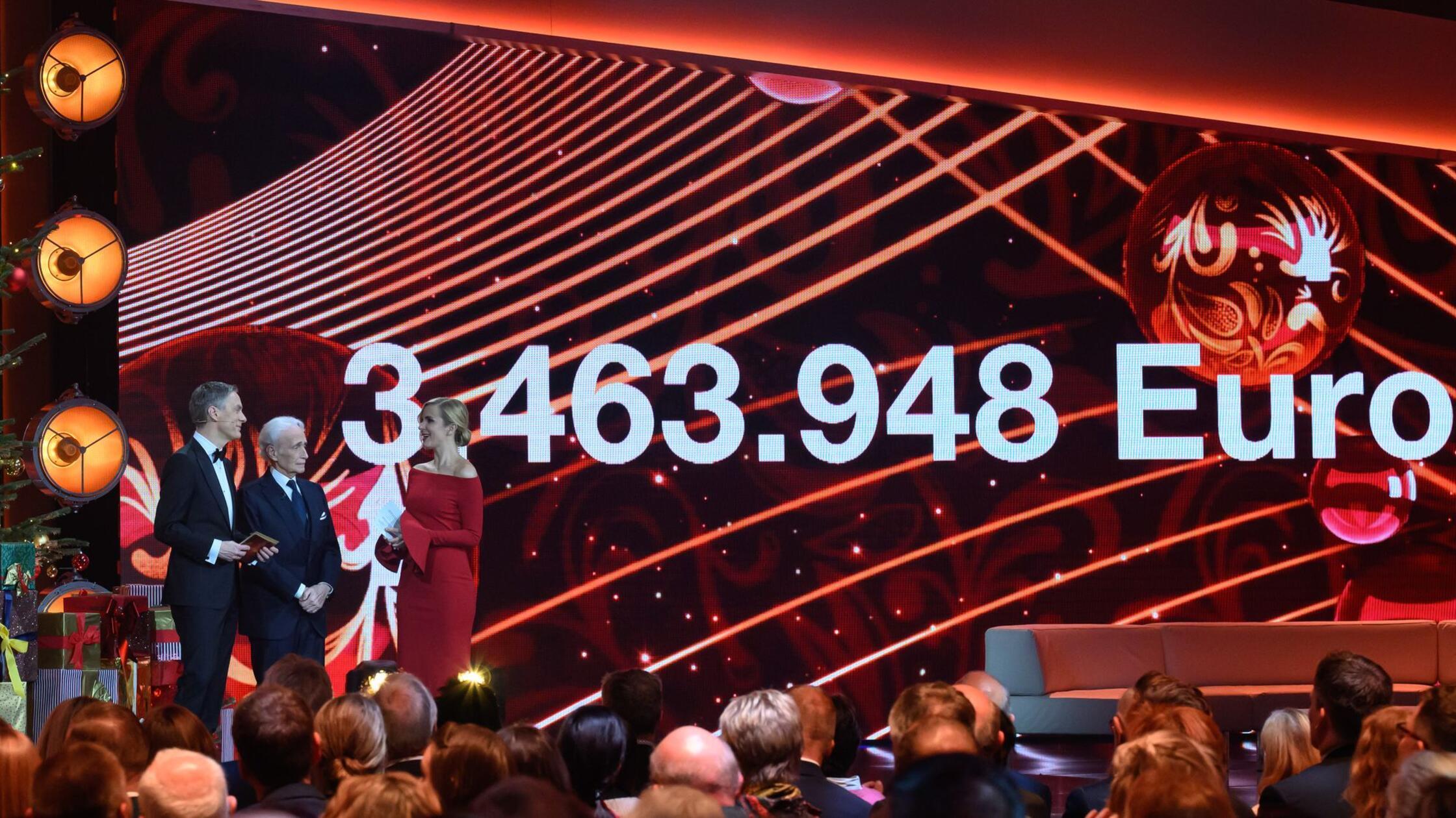 José Carreras zbral 3,4 milijona evrov za fundacijo za boj proti levkemiji v Leipzigu