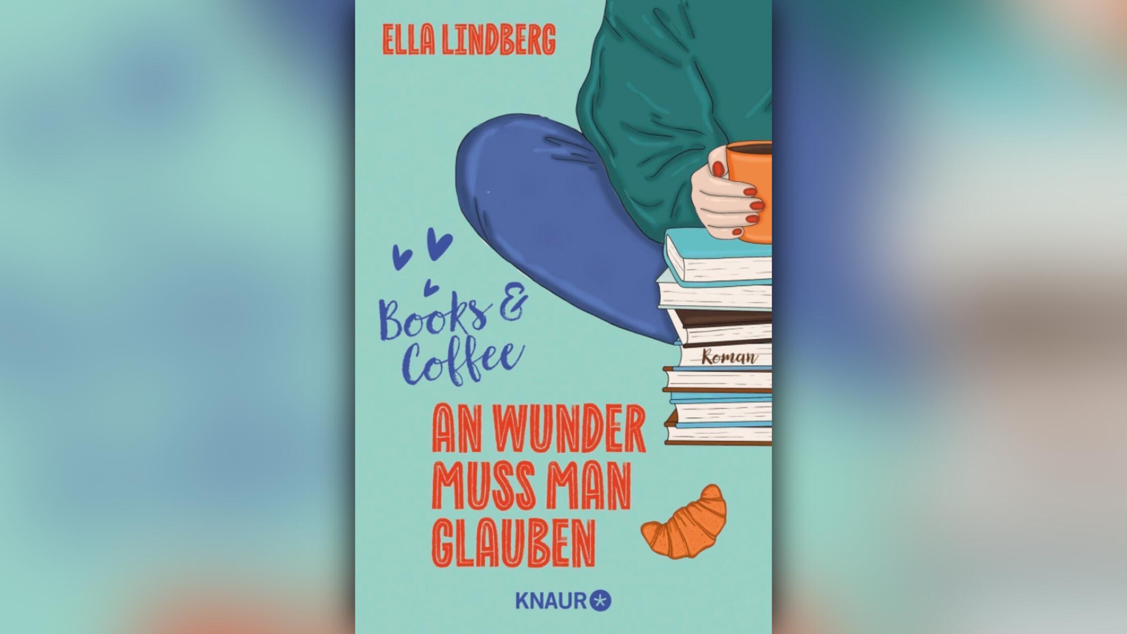 Der zweite Band der "Café Zuckerzeit"-Reihe: Wohlfühlroman mit Setting in Nürnberg Emilia musste ihre Träume von der Schauspielkarriere begraben. Doch einmal mehr wird das Café Zuckerzeit im Nürnberger Burgviertel zum Schauplatz eines Neuanfangs, denn hier gründet Emilia mit ihrer ehemaligen Mitschülerin Lucy einen neuen Buchclub. Und als ihre Vergangenheit Emilia einzuholen droht, steht ihr ausgerechnet Lucys (früher nerviger) kleiner Bruder zur Seite. Erscheinungstermin: 2. Februar 2026 304 Seiten Knaur 12,99 Euro