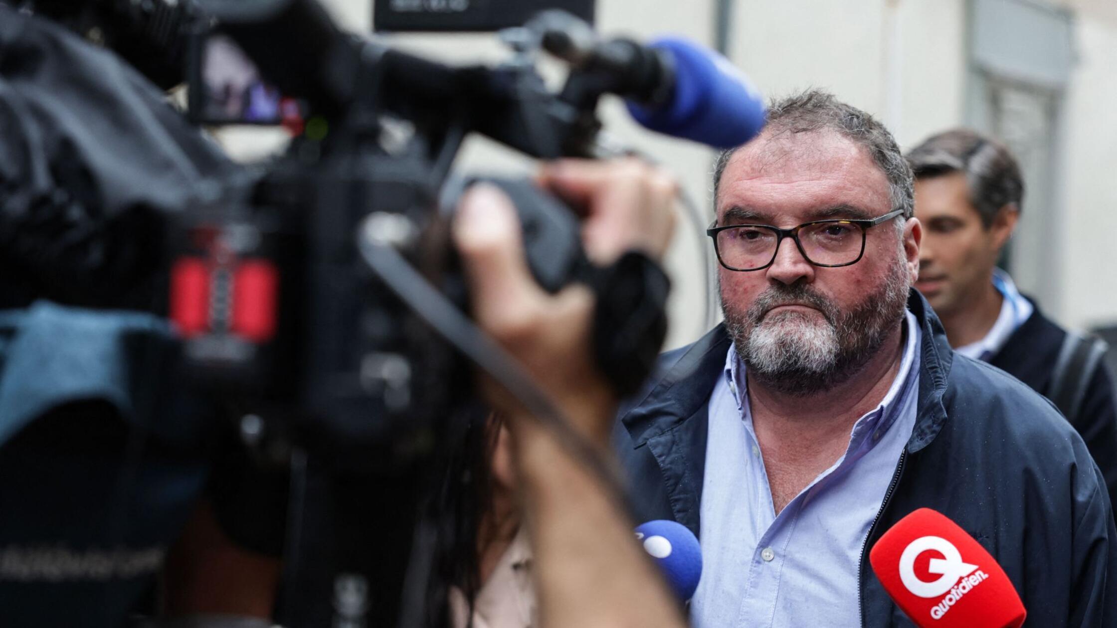 V Franciji tožilstvo za zdravnika zahteva dosmrtni zapor zaradi smrti pacientov