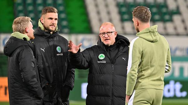 Trainer Heiko Vogel zeigte sich unter der Woche zufrieden mit dem Auftritt seines Teams im Frankenderby. Entsprechend setzte der Neu-Trainer erneut auf die exakt gleiche Startformation wie in der Vorwoche in Nürnberg.