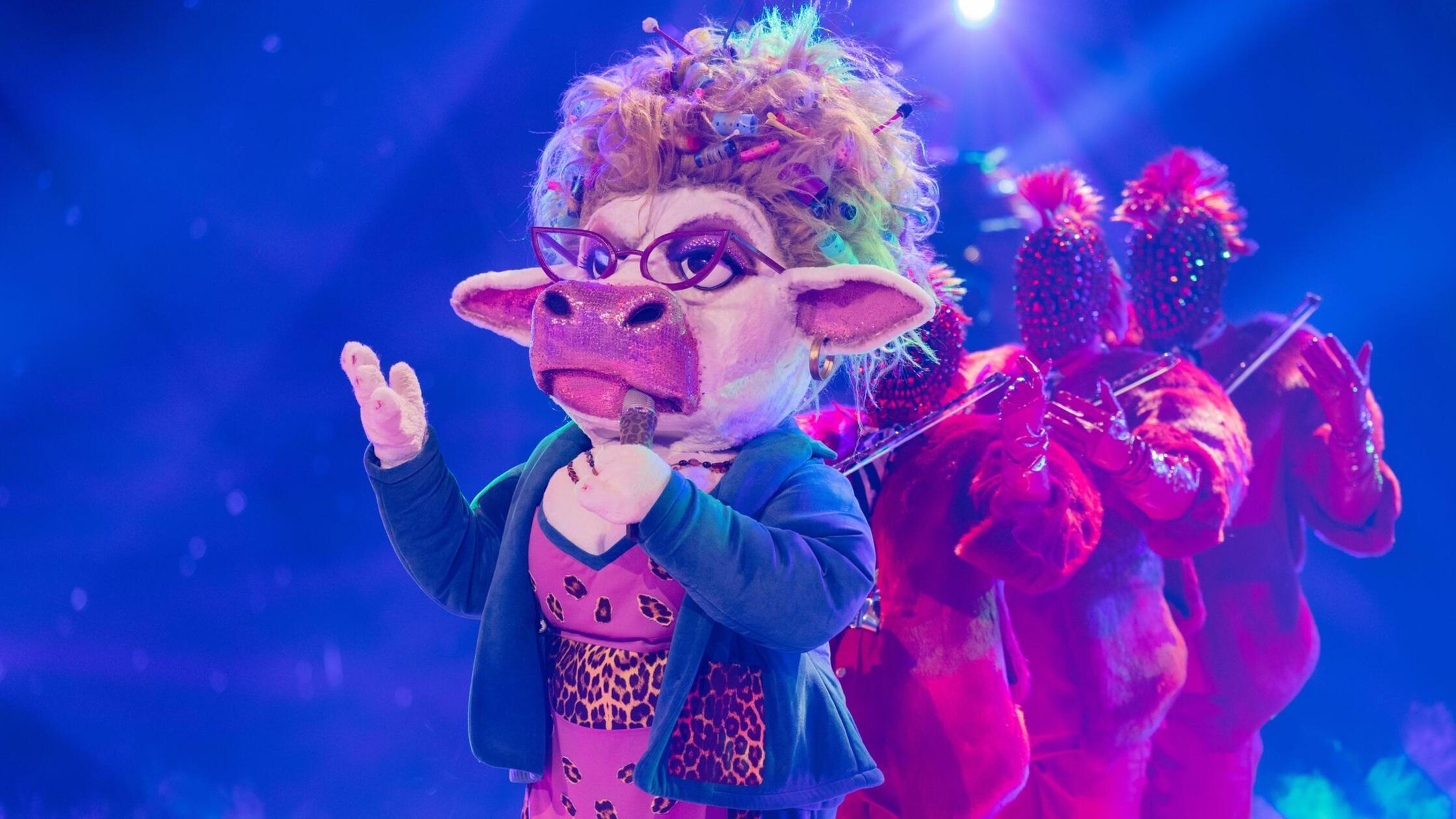 Eine Kuh gewinnt „The Masked Singer“