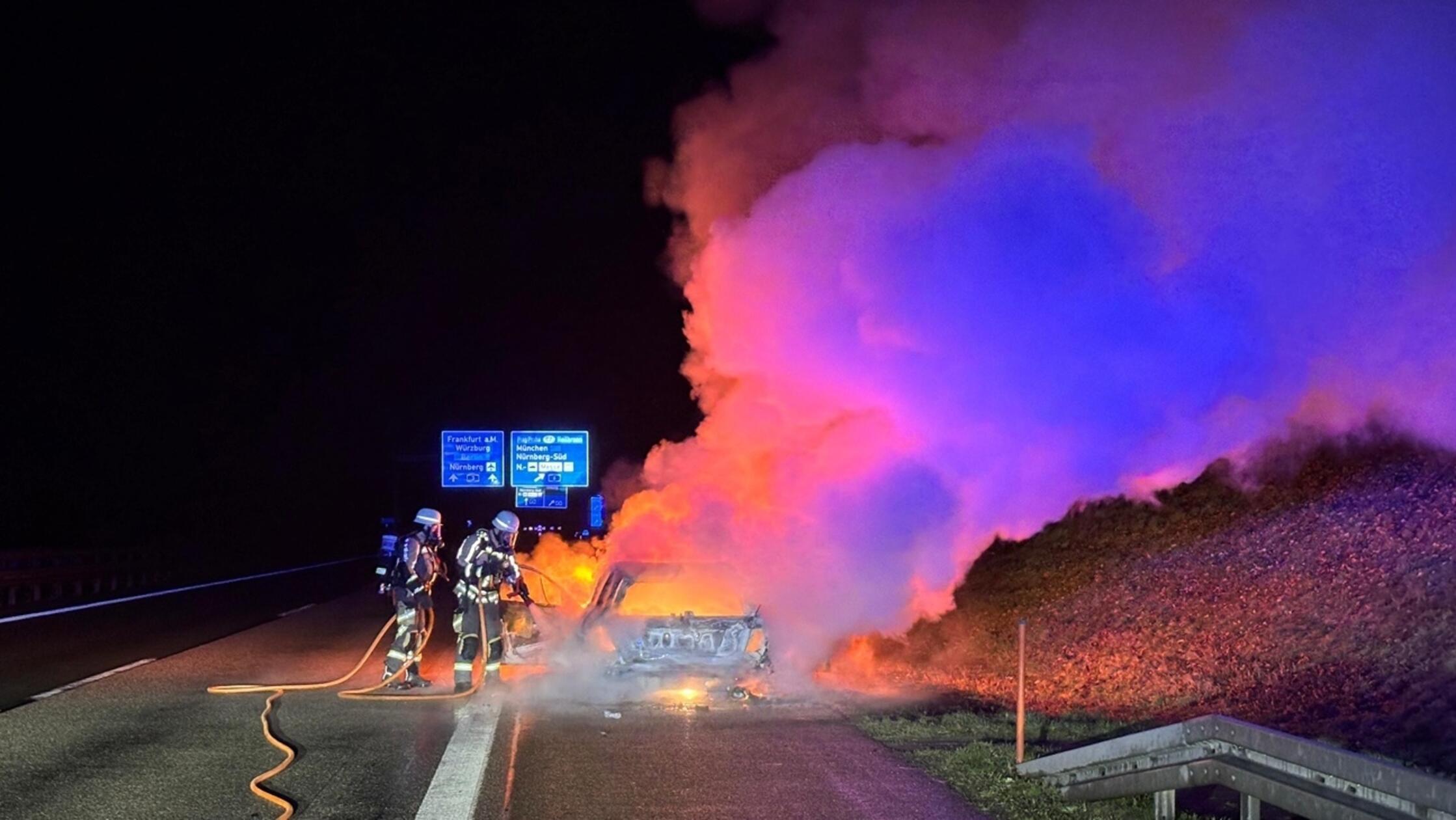 Altdorfer-Feuerwehr-gefragt-Erst-brennt-ein-Lkw-auf-der-A6-dann-ein-Auto-auf-der-A3