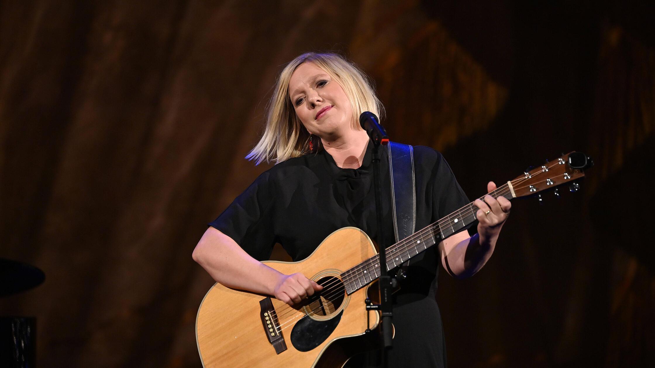 Claudia KORECK Musikerin, Adventskonzert des Bayer