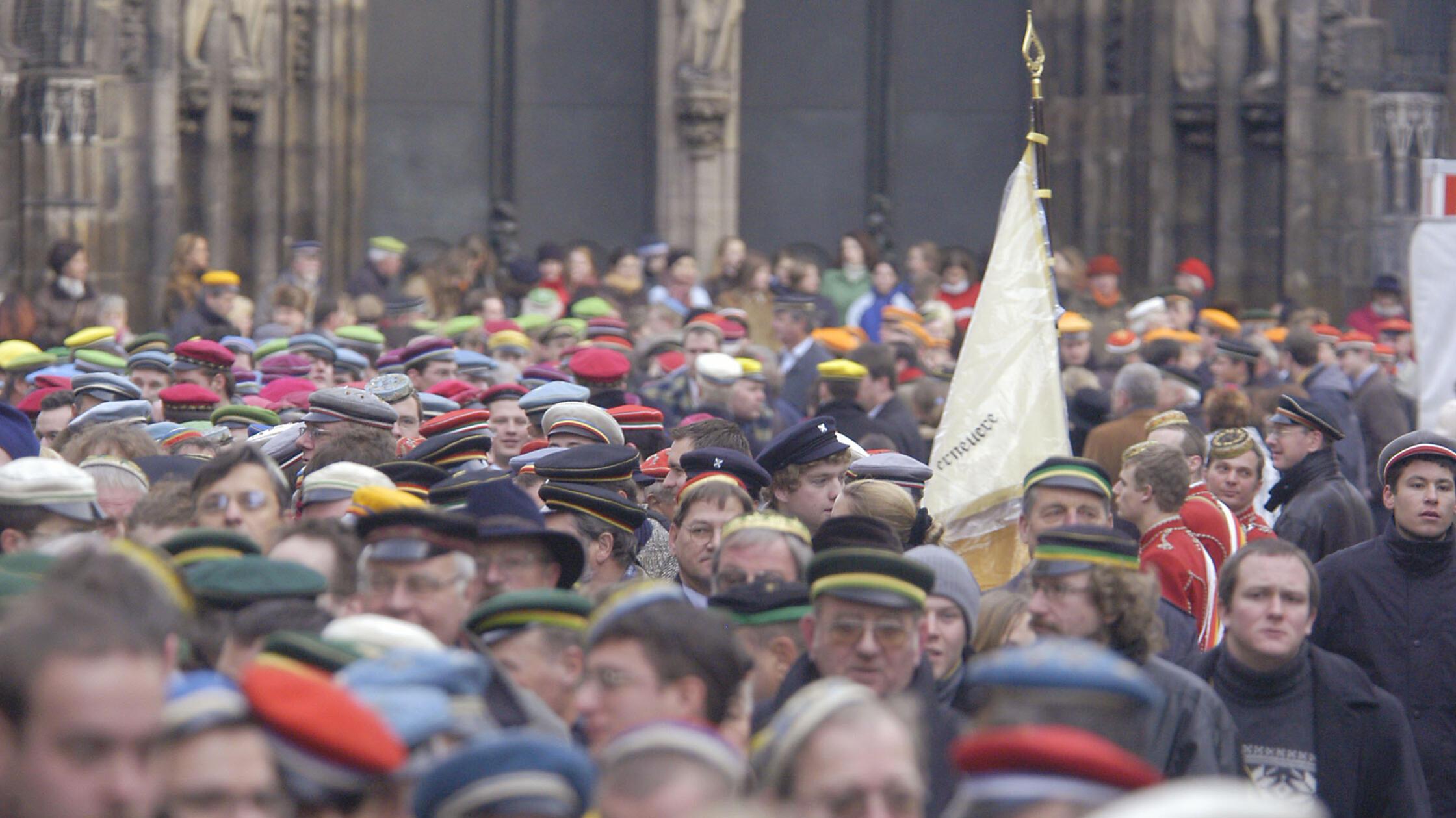 Thomastag-2025-Darum-laufen-am-Wochenende-bis-zu-100-Studentenverbindungen-durch-N-rnberg