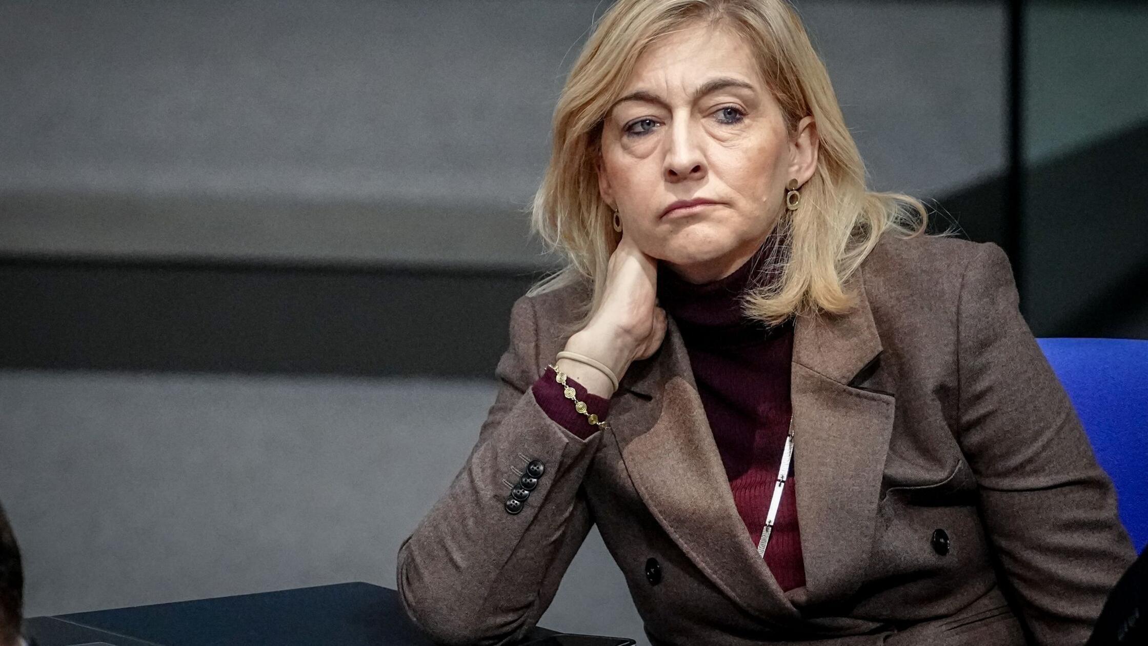 Bundestag billigt Kompromiss für Kassenbeiträge