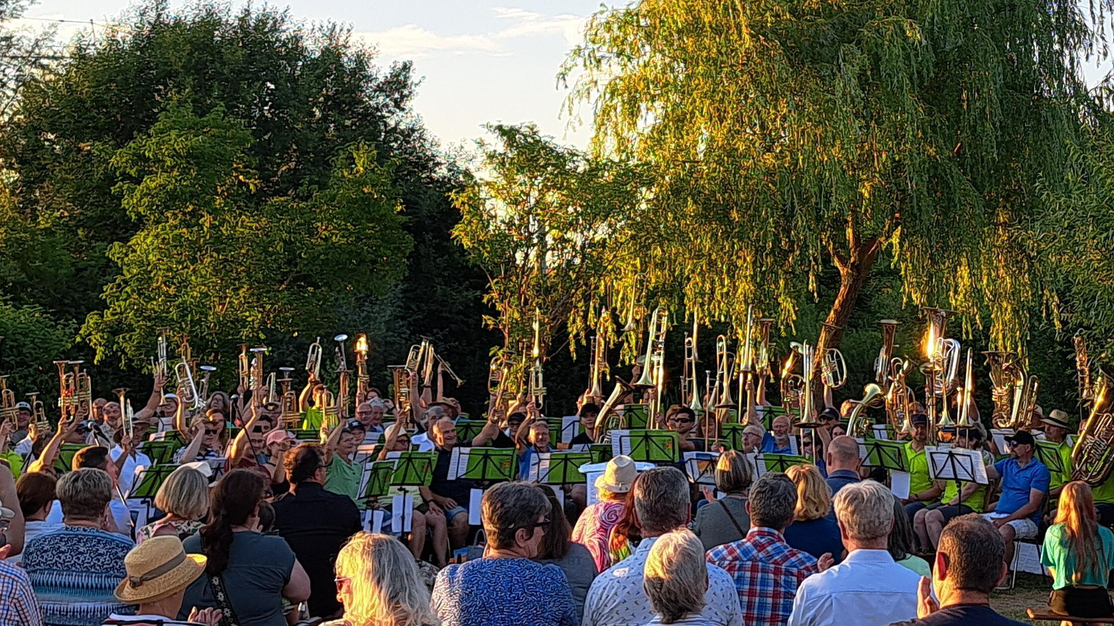 Nachgefragt-Wie-war-das-Jubil-umsjahr-beim-Posaunenchor-Auerbach-