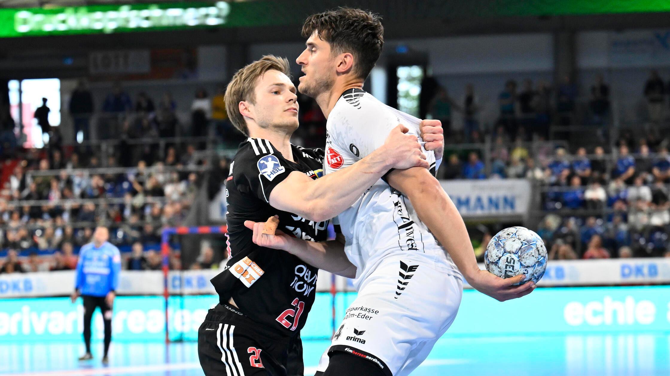 Black-Night-und-Schulterblick-Kann-sich-der-neue-HC-Erlangen-im-alten-Jahr-best-tigen-