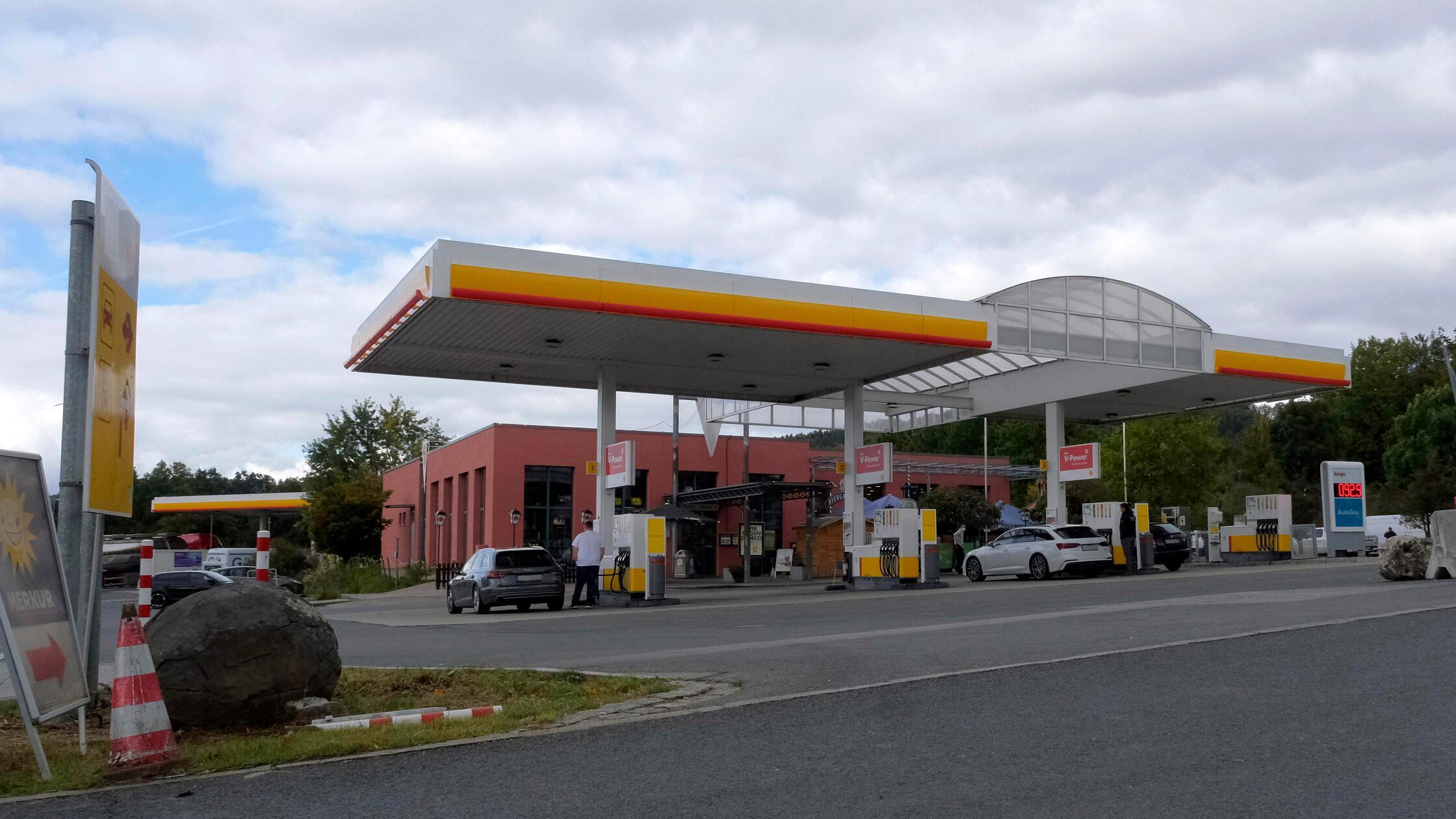 Kurioser-Raub-berfall-auf-A3-bei-Berg-M-nner-werden-zweimal-von-T-tern-aufgesucht