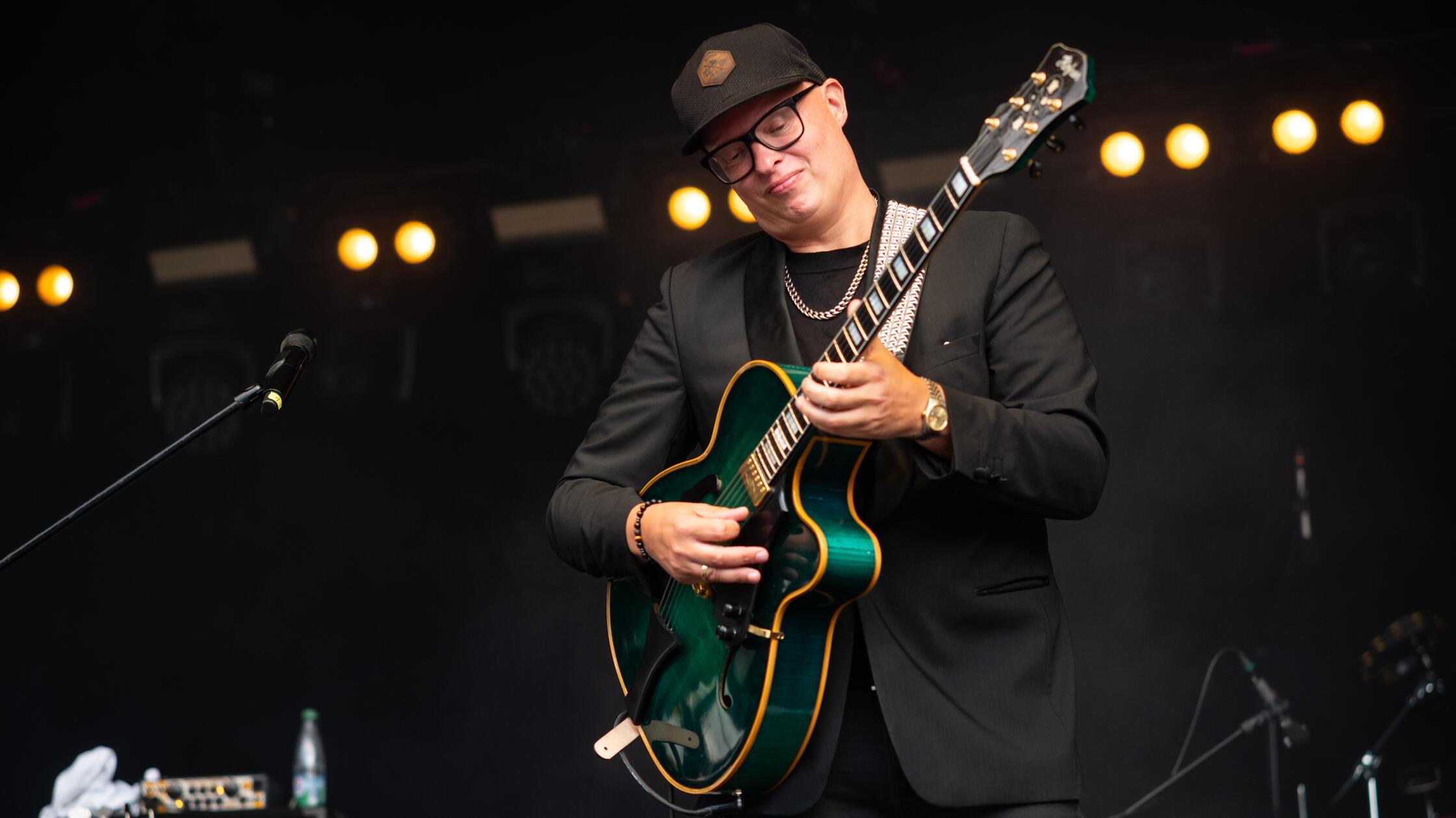 Zur-Seele-mit-flinken-Fingern-Soul-Deep-hei-t-das-neue-Werk-des-Erlangers-Torsten-Goods