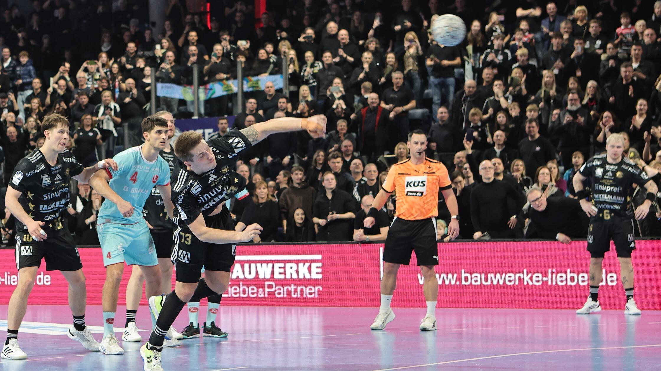 Erneut-ein-Wurf-vom-Sieg-entfernt-Ein-wunderbarer-HCE-wiederholt-sich-gegen-Melsungen