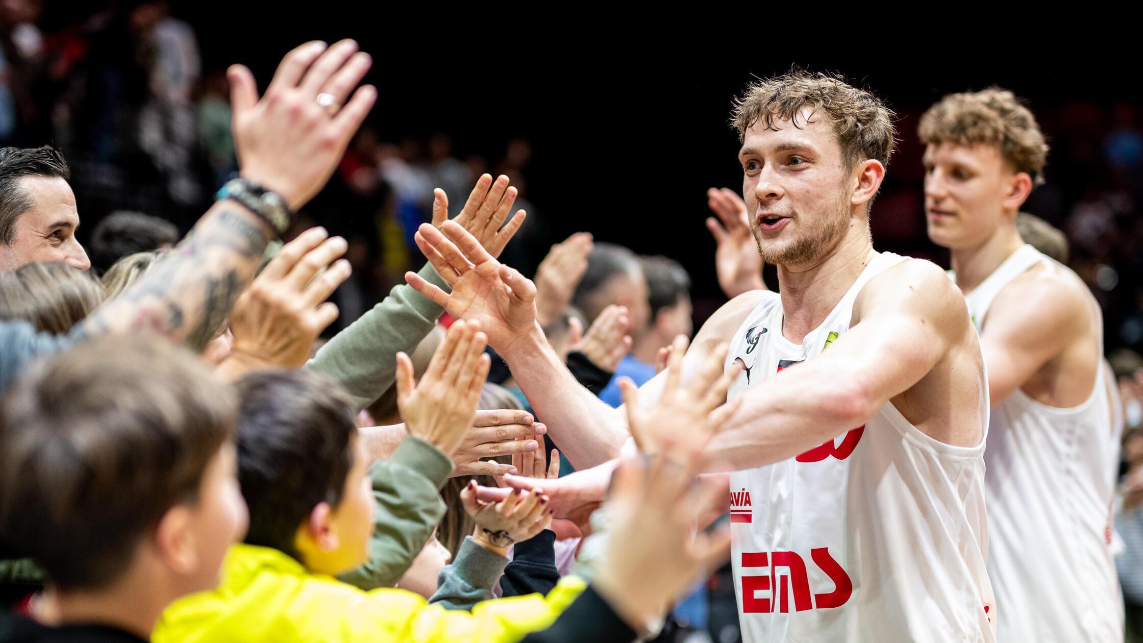 Nürnberg Falcons - PSK Lions