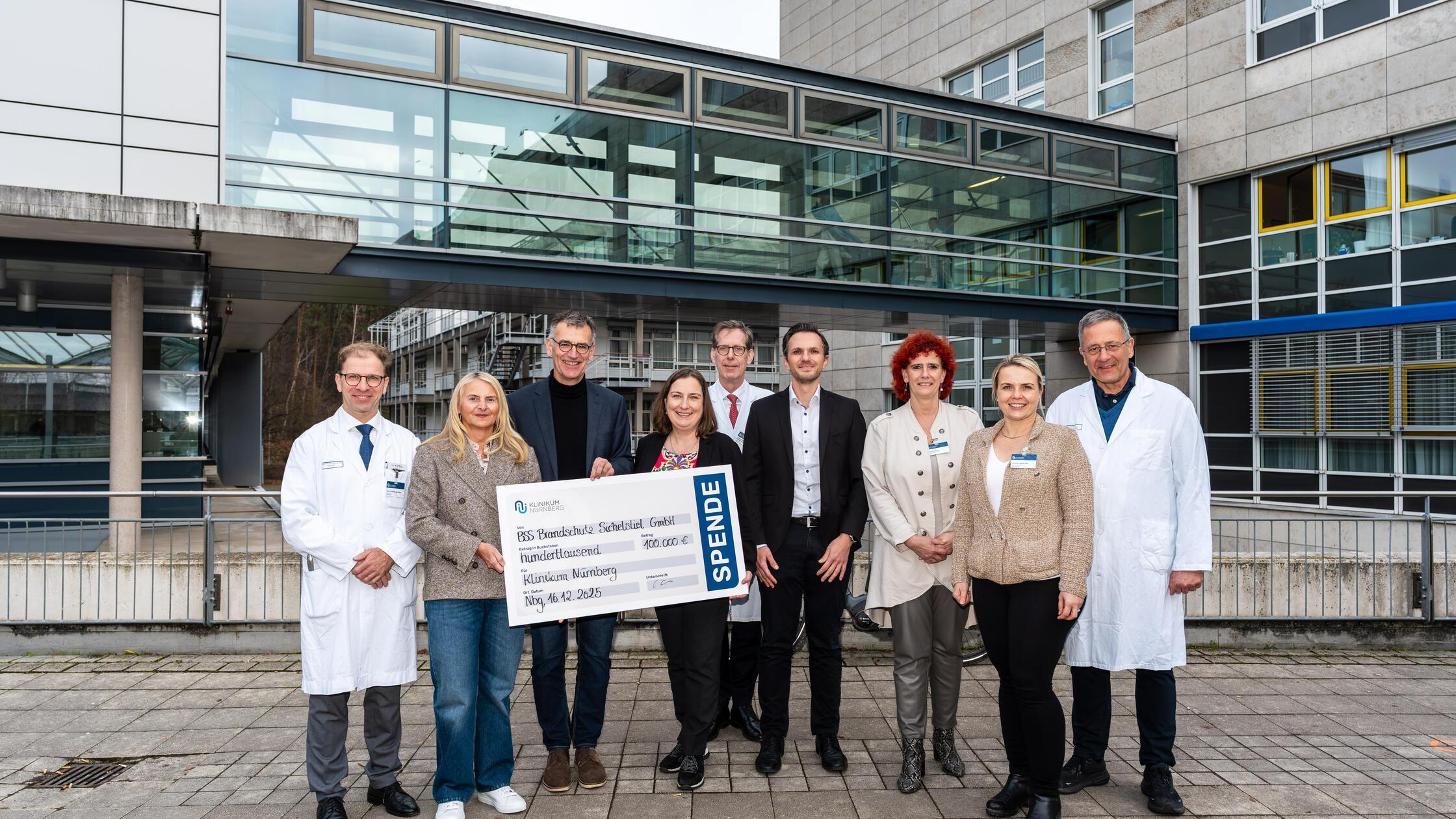 Gro-spende-f-r-das-Klinikum-N-rnberg