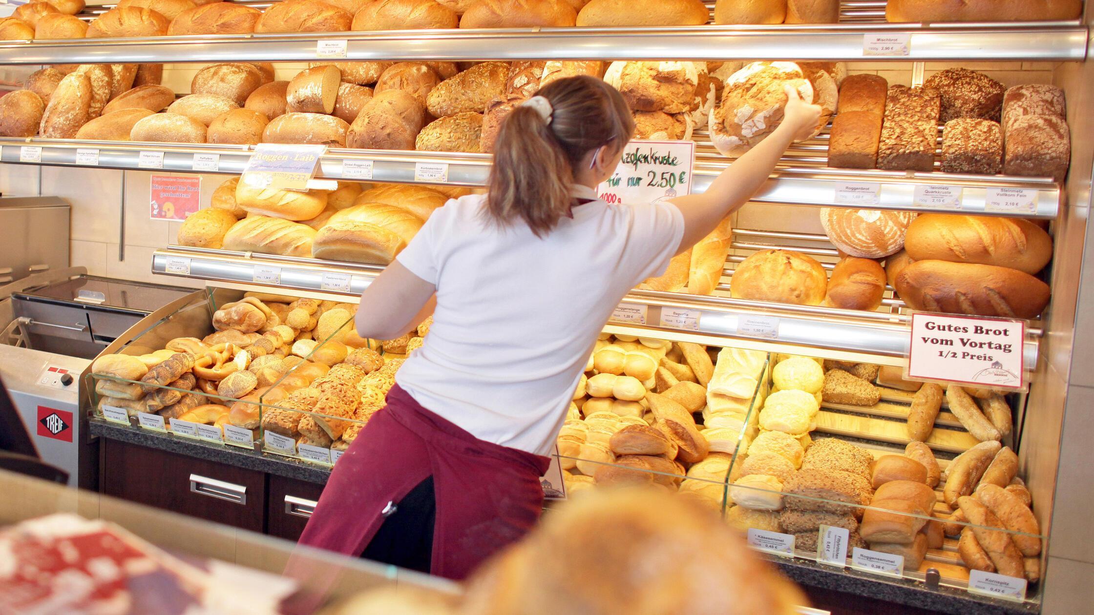 Frisches-Brot-an-den-Feiertagen-Diese-B-ckereien-sind-in-Erlangen-und-ERH-ge-ffnet