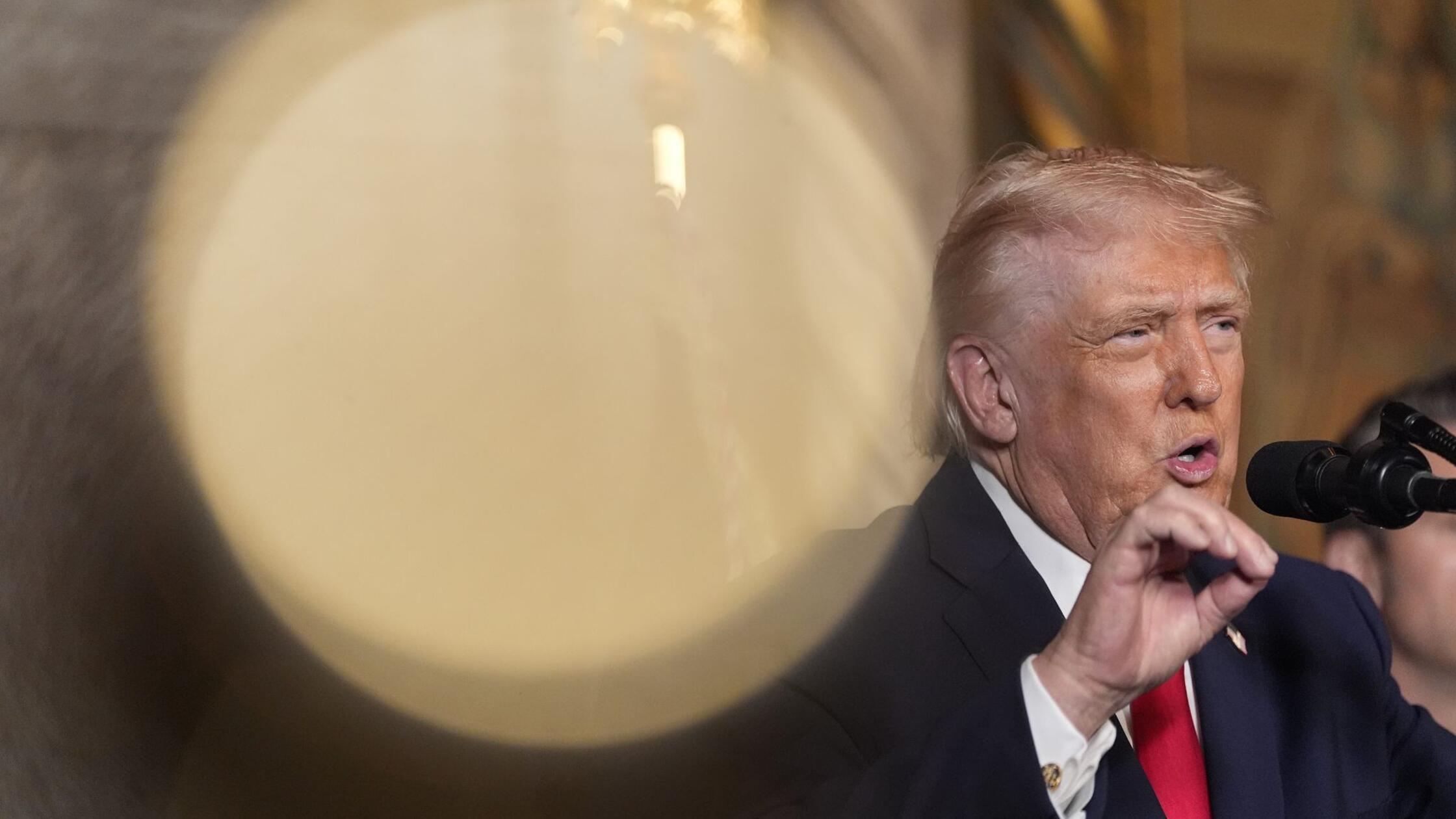 Trump zu Epstein-Fall: Mag Clinton-Fotos nicht