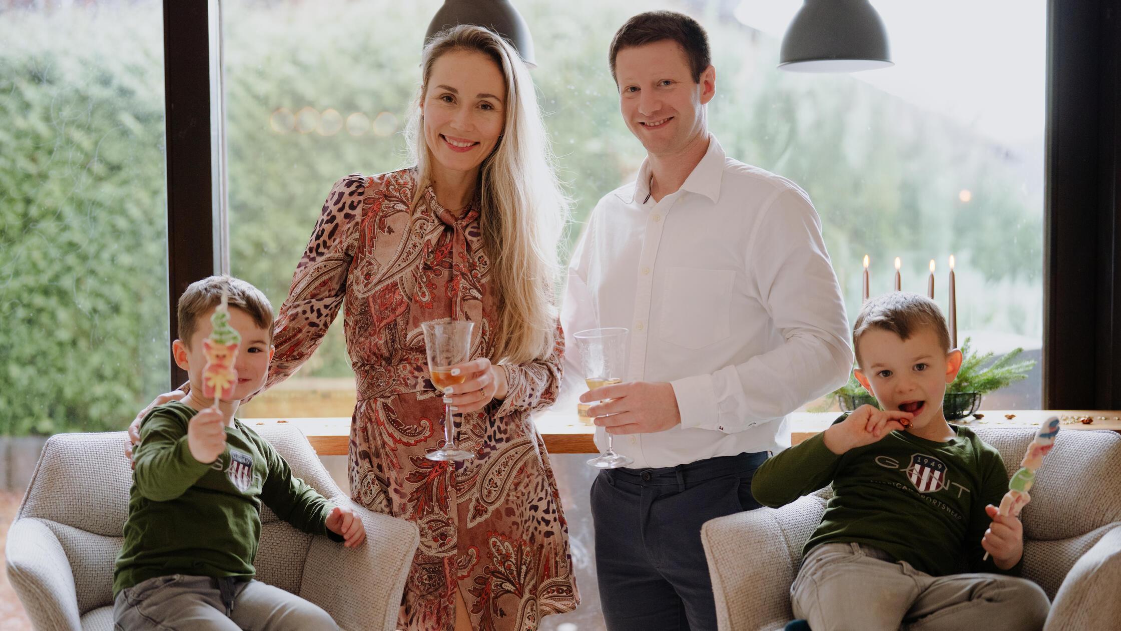 Modeln-Fu-ball-und-Familie-Schnaittacherin-tritt-bei-der-Wahl-zur-Mrs-Deutschland-an