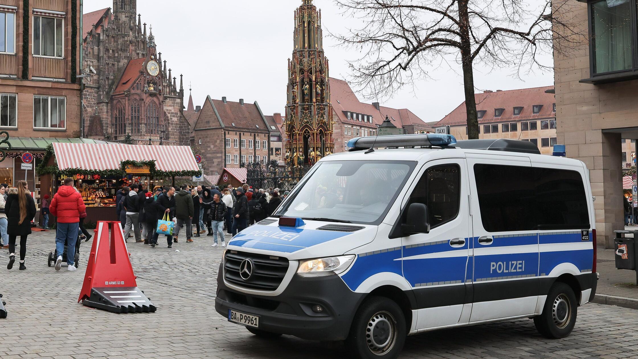 Keinerlei-Gewaltdelikte-N-rnberger-Christkindlesmarkt-verlief-absolut-friedlich