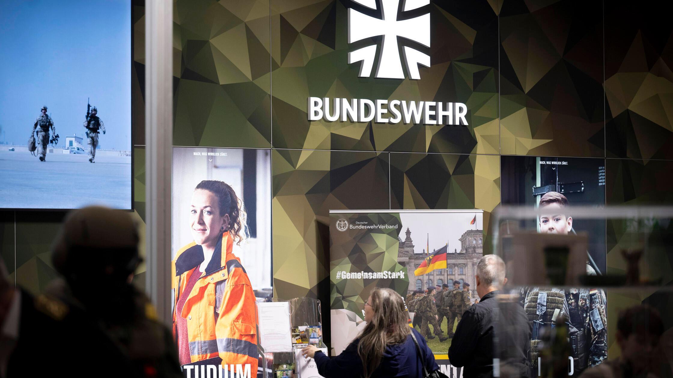 Bundeswehr-Messestand verw&uuml;stet: Warum Amtsgericht Schwabach kein Urteil sprach