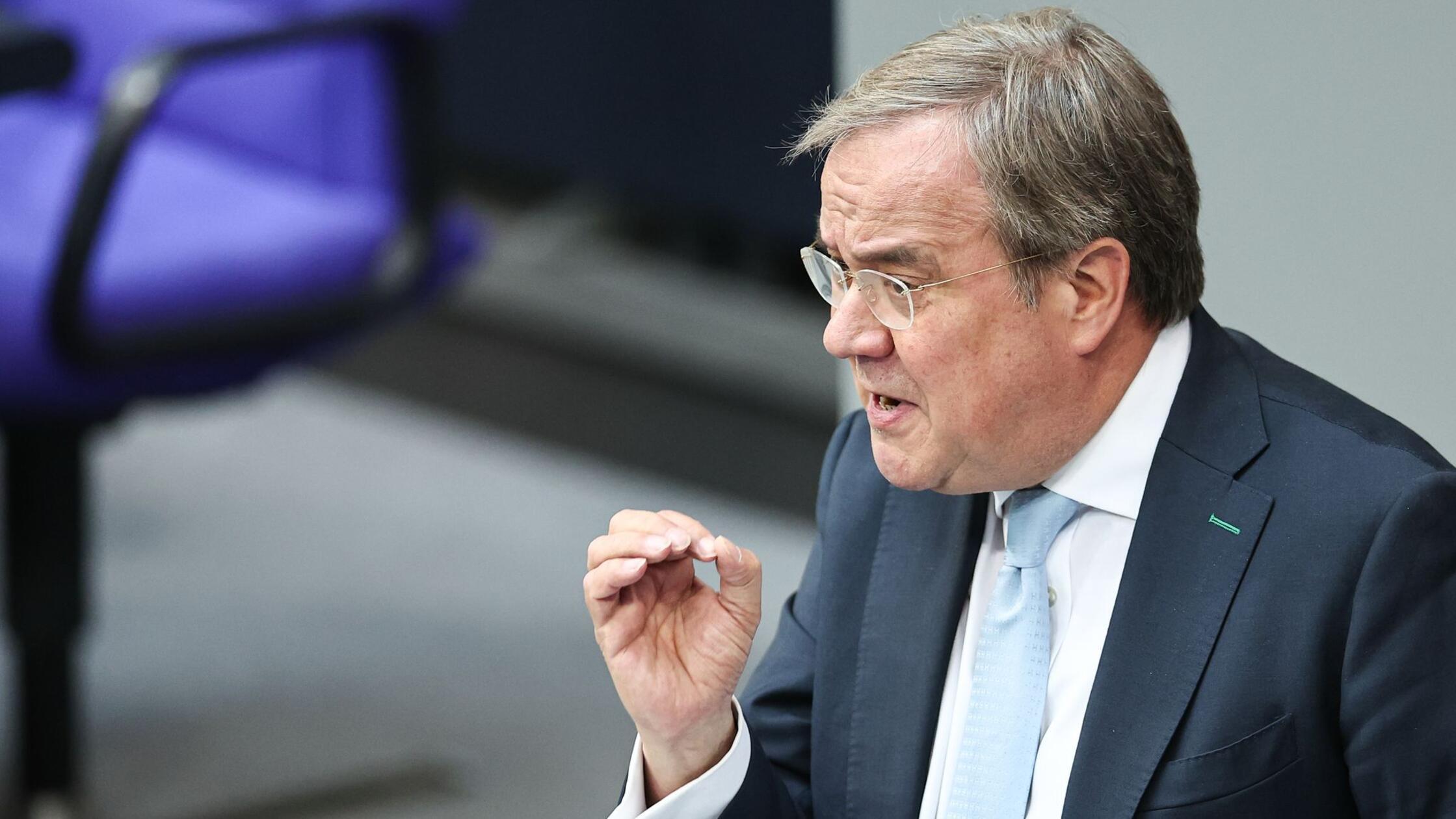 Laschet-f-r-deutsch-franz-sische-Initiative-gegen-ber-Moskau