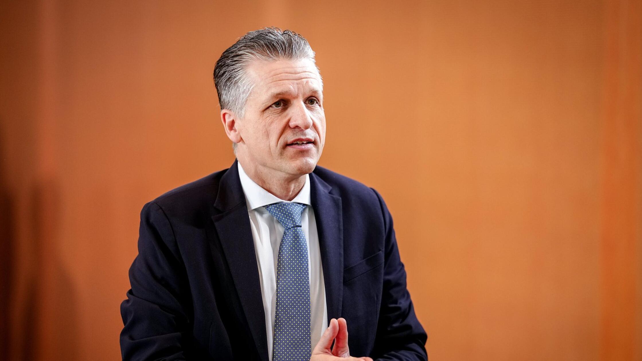 Frei-Leistungen-im-Gesundheitssystem-m-ssen-entfallen