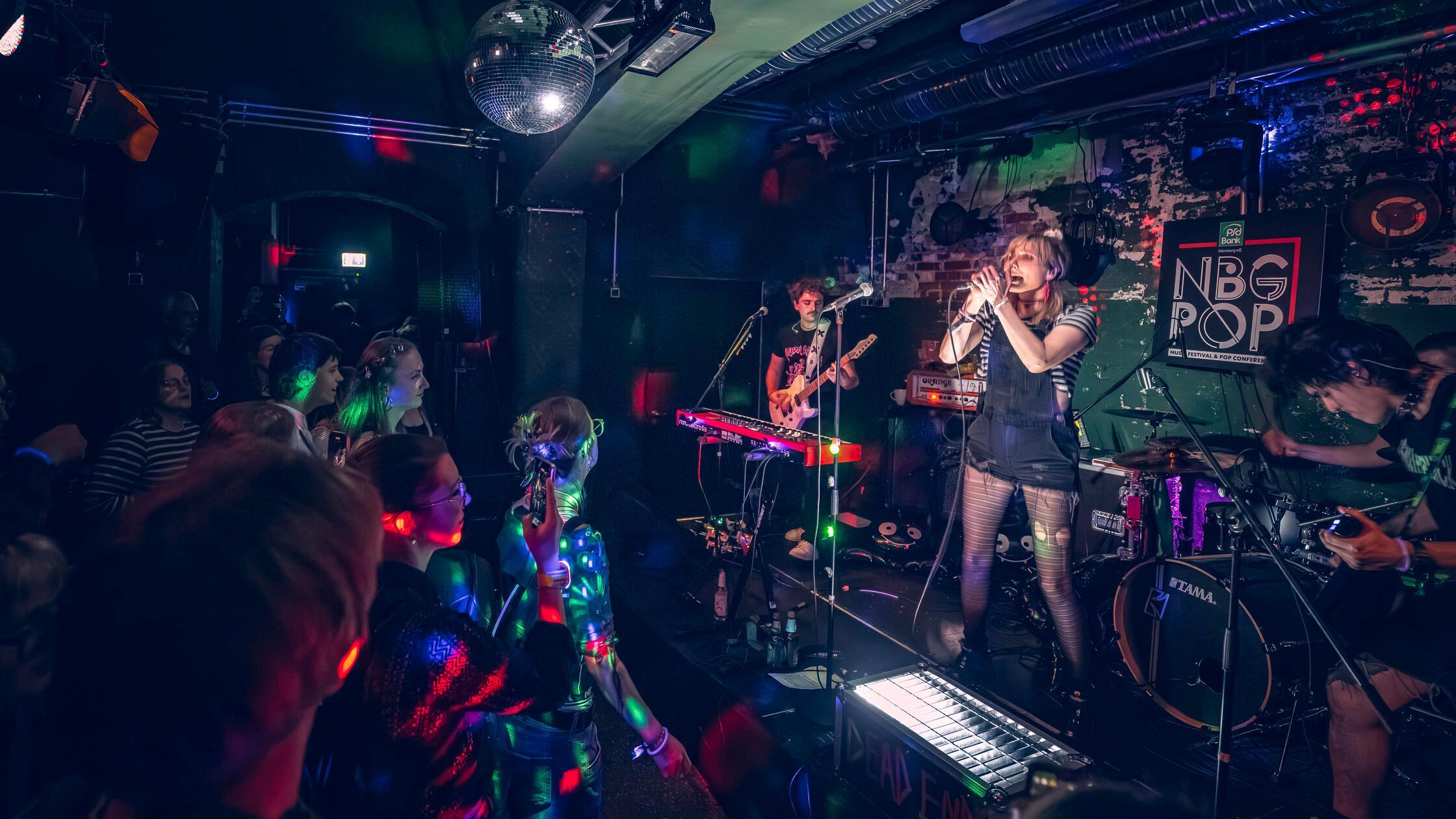 Diese-Bands-spielen-bei-N-rnberg-Pop-2026-erste-Infos-zum-Club-Festival-in-der-Altstadt