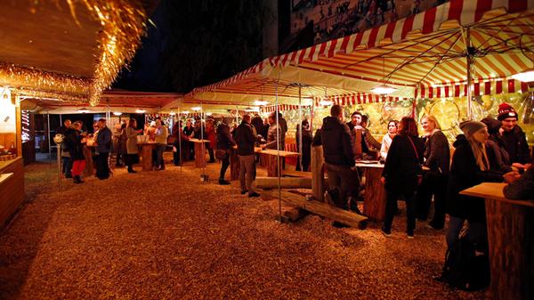 Gluehschwein_fuer_Alternative_Weihnachtsmaerkte_