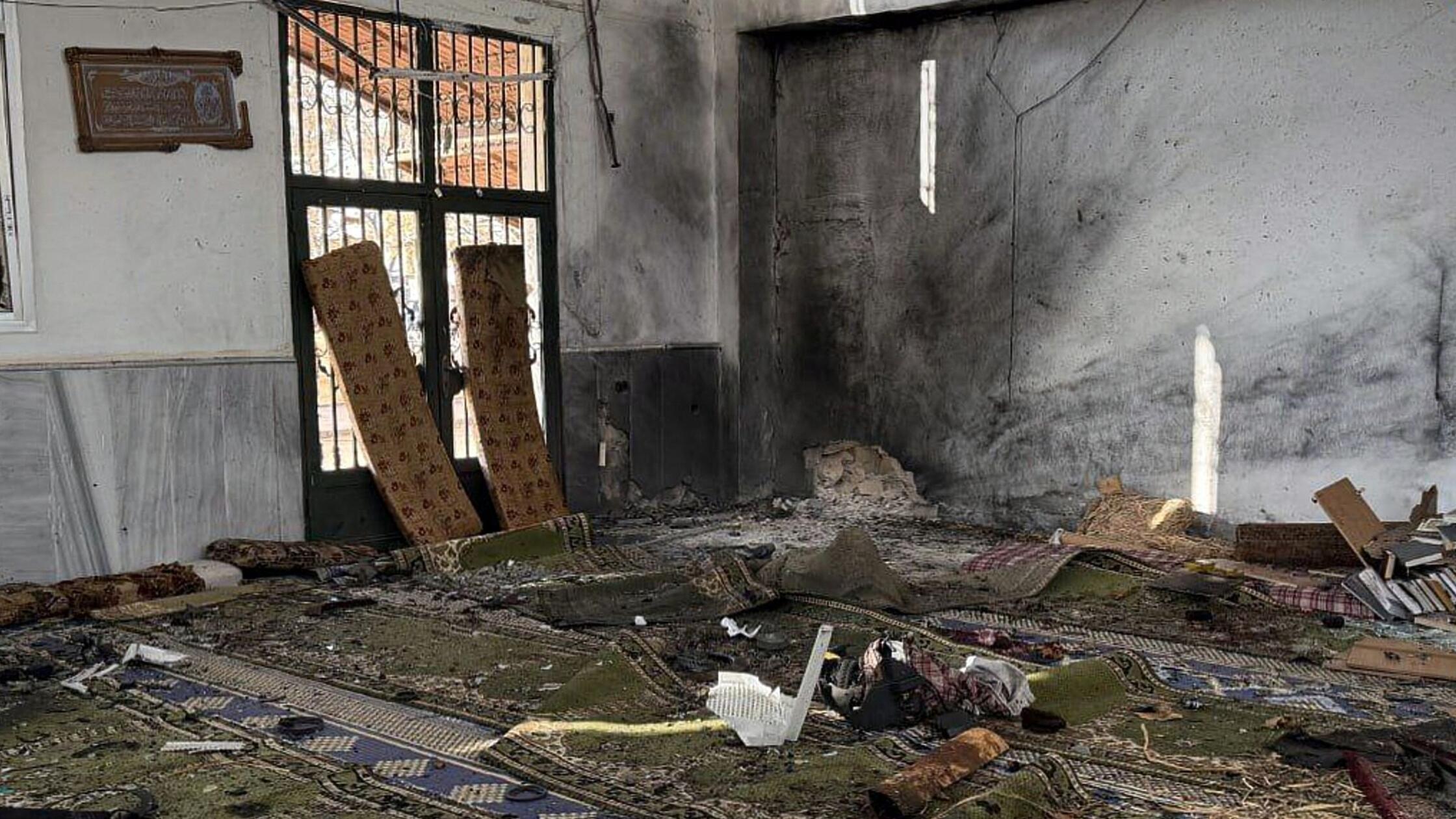 Syrien: Erster Anschlag auf Moschee seit Sturz Assads