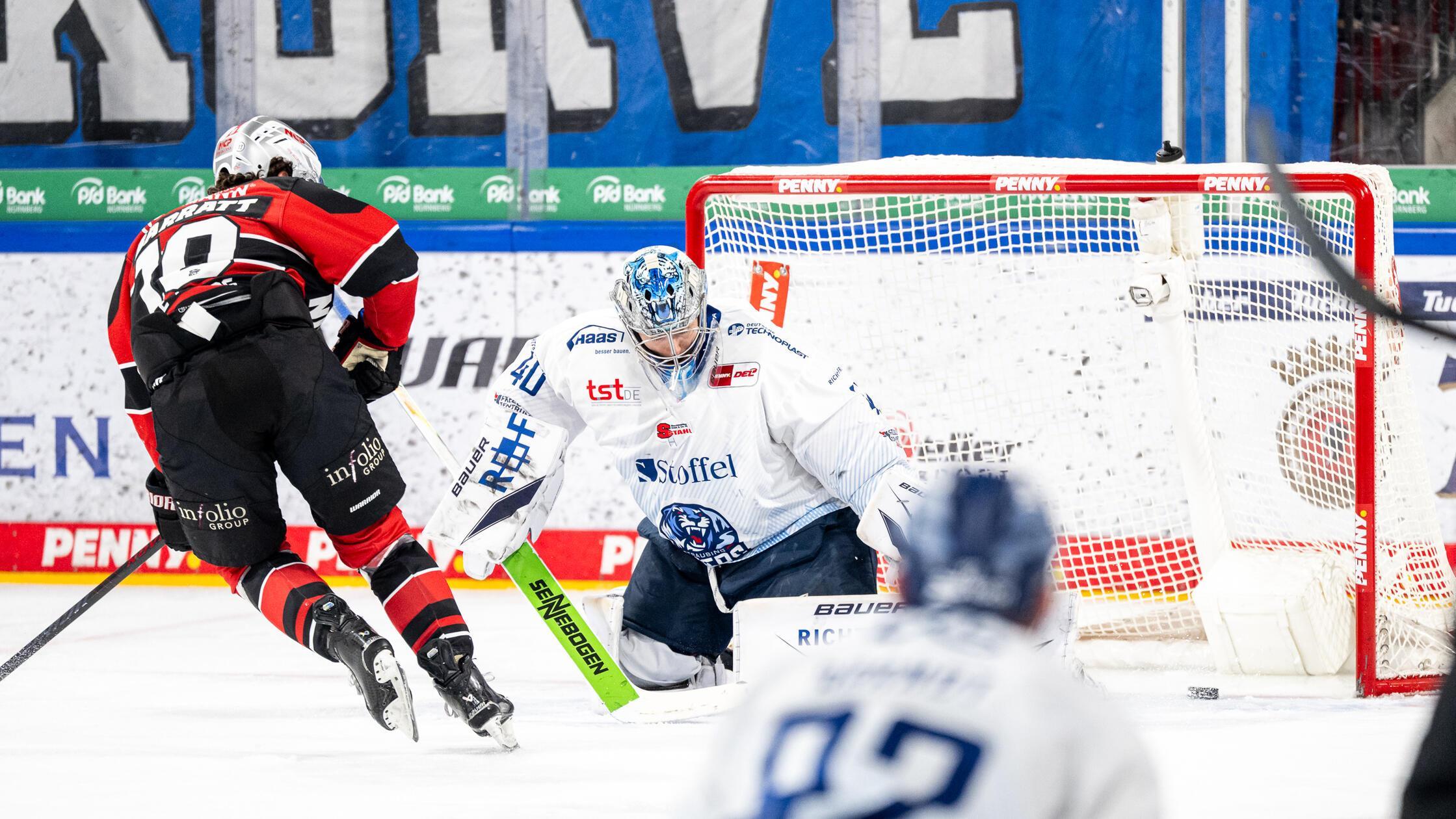 Die-Tigers-zeigen-den-N-rnberg-Ice-Tigers-was-ihnen-noch-zu-einer-Spitzenmannschaft-fehlt