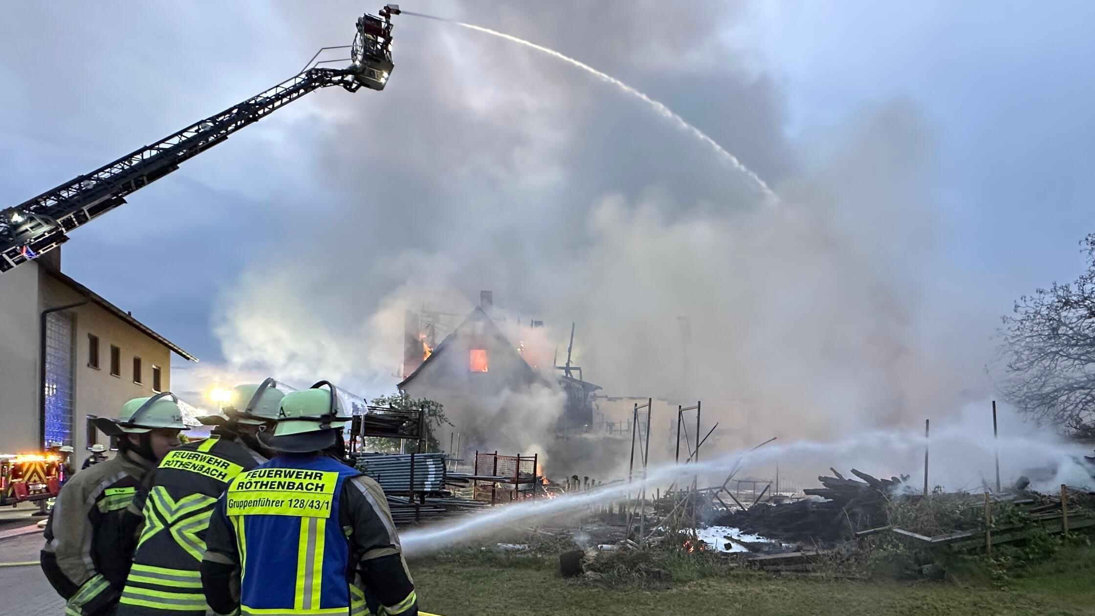 Fahrradunf-lle-Br-nde-und-ein-Tankstellen-berfall-der-Blaulicht-R-ckblick-2025