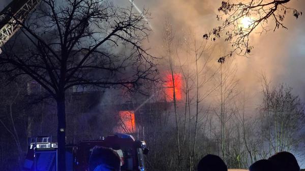 Am Neujahrsmorgen (01.01.26) gegen 00:30 Uhr kam e