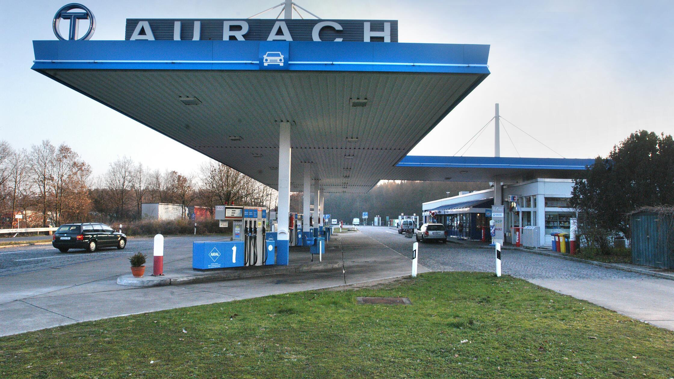 nas-hez-2004-12-00050