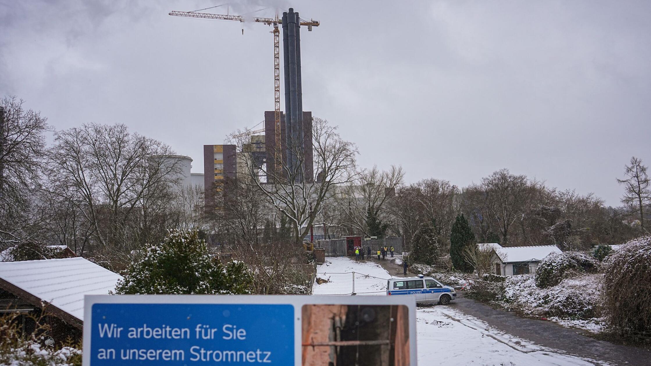 Massiver Stromausfall in Berlin: Zehntausende Bewohner betroffen - Blackout soll noch Tage andauern