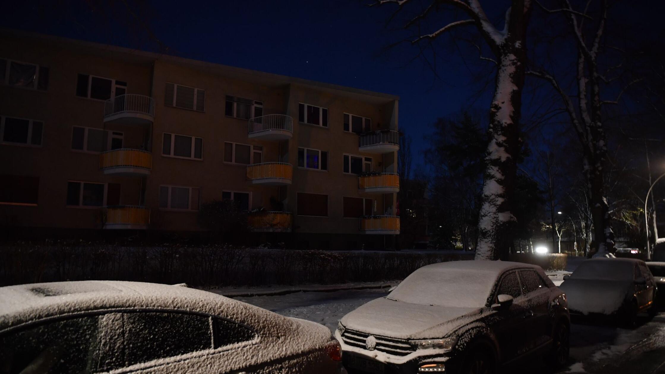 Berliner Südwesten startet in weiteren Tag ohne Strom