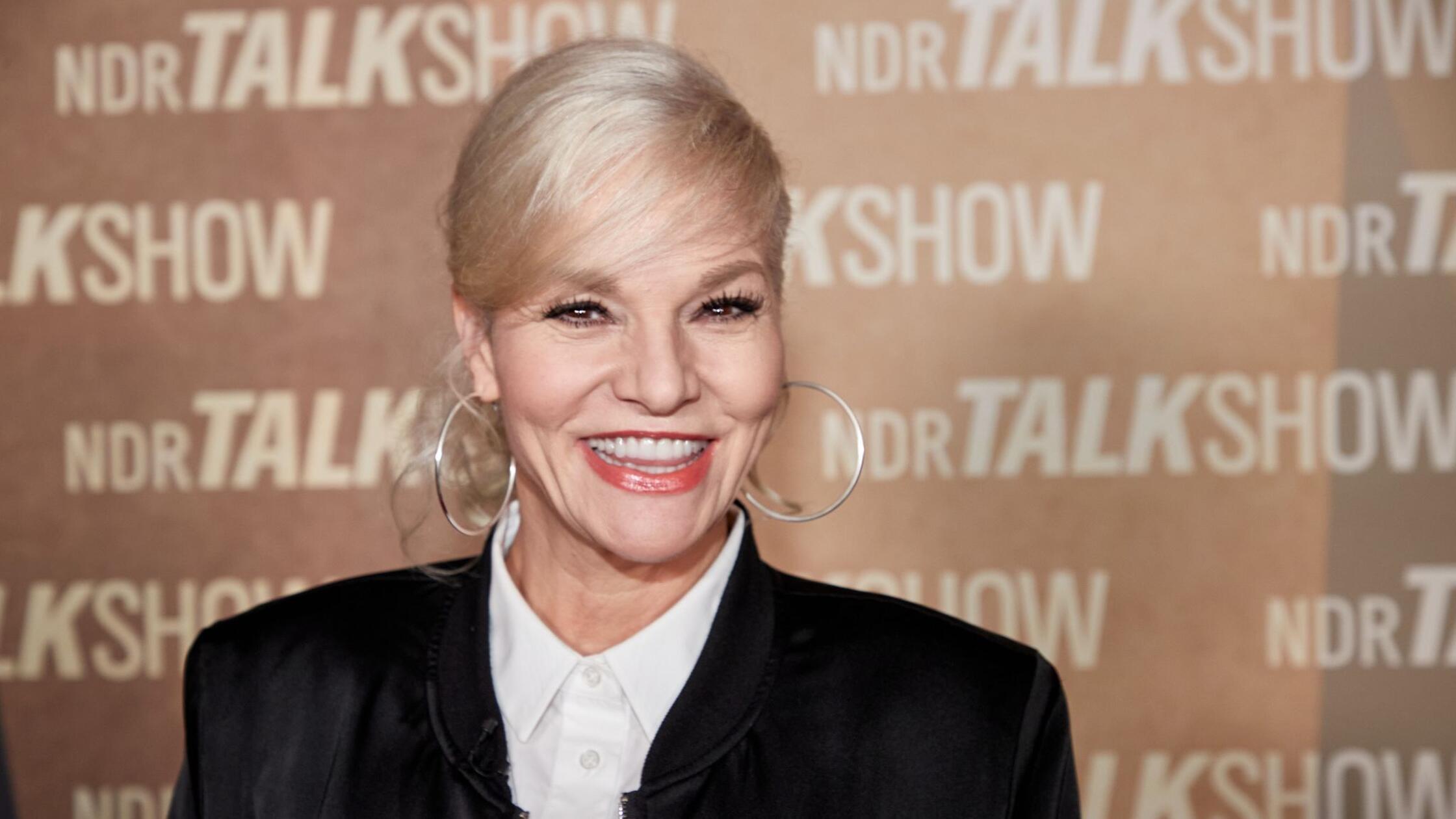 Ina-M-ller-sammelt-Ideen-f-r-Lieder-in-Steinzeit-Kalender-