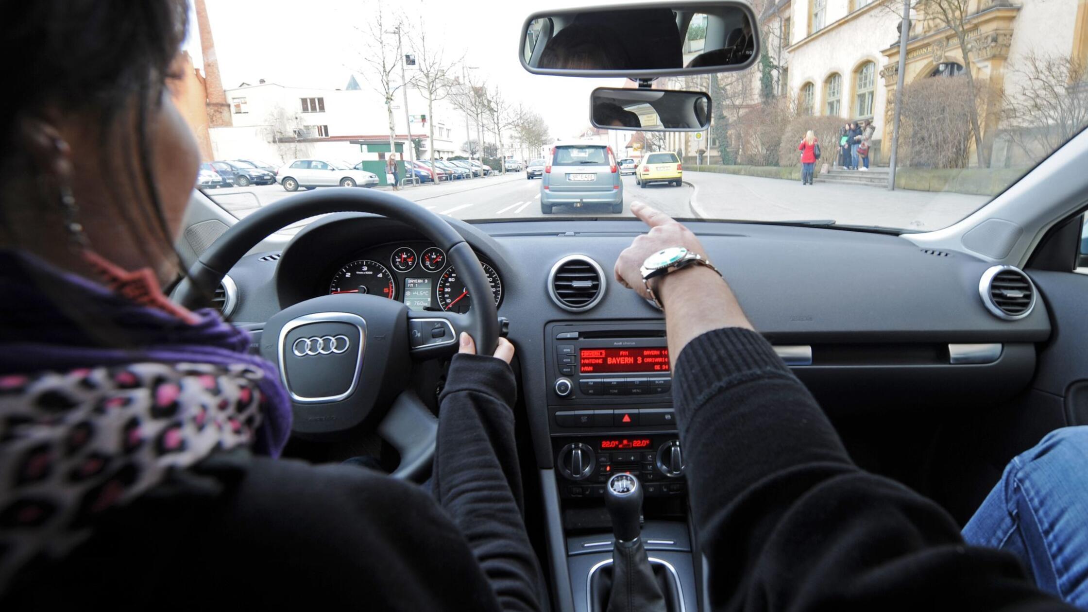 CSU für Autoführerschein ab 16 Jahren