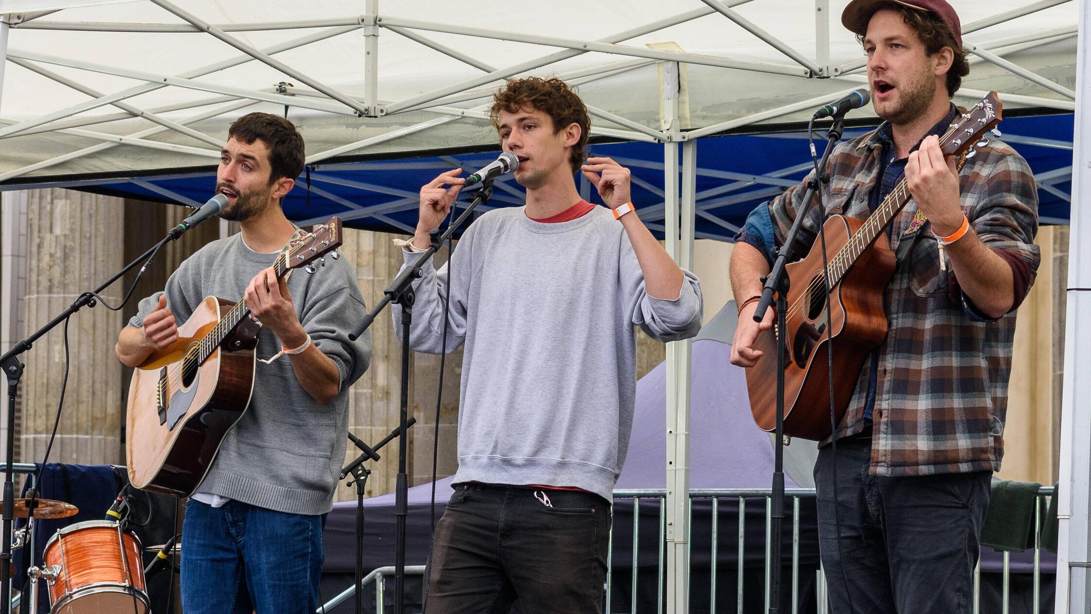 133/ Kein Grad weiter: Christopher Annen (Gitarre)