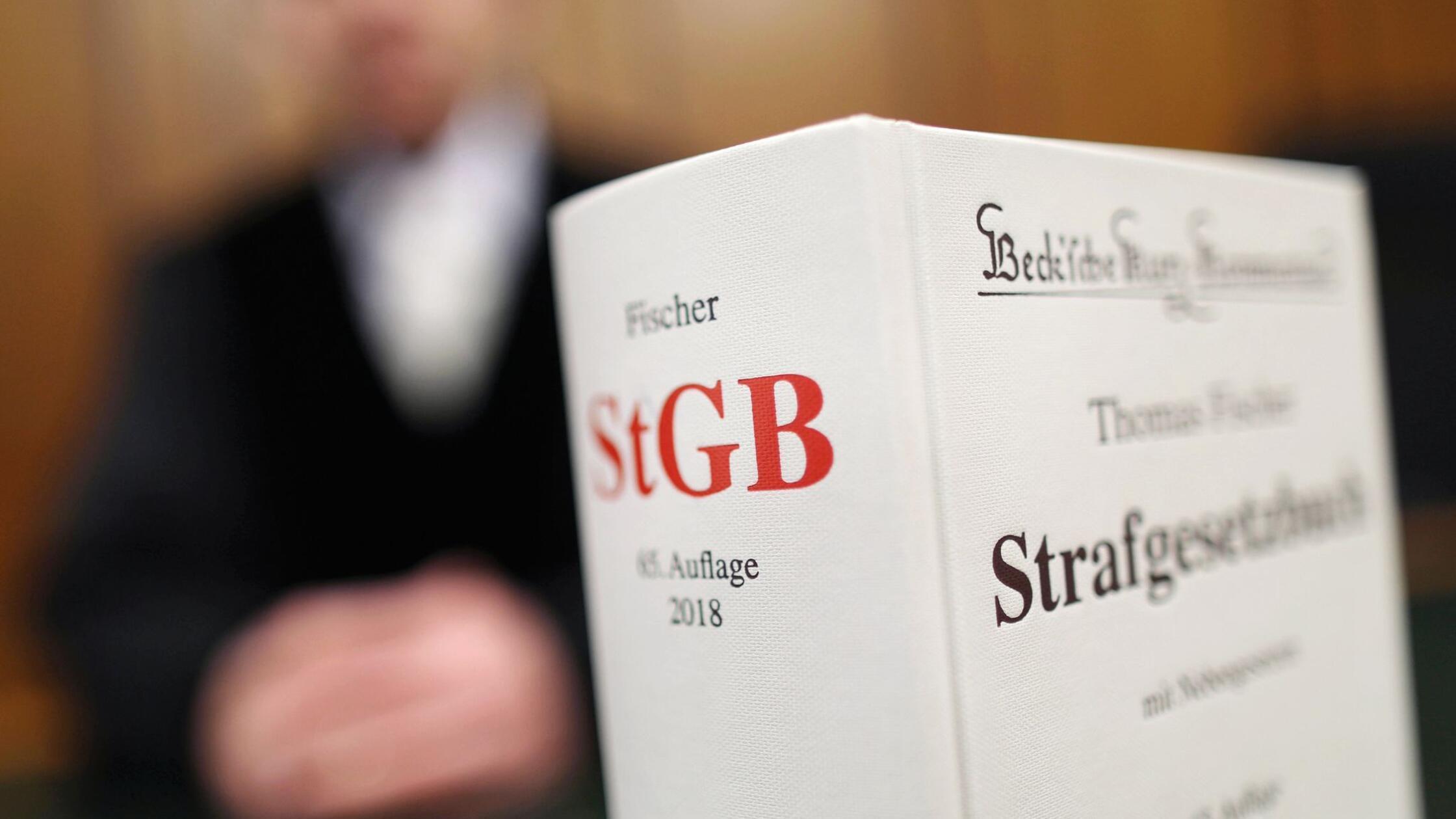 Angeschreien-und-beleidigt-Ist-ein-gek-ndigter-Erlanger-Ingenieur-komplett-ausgerastet-