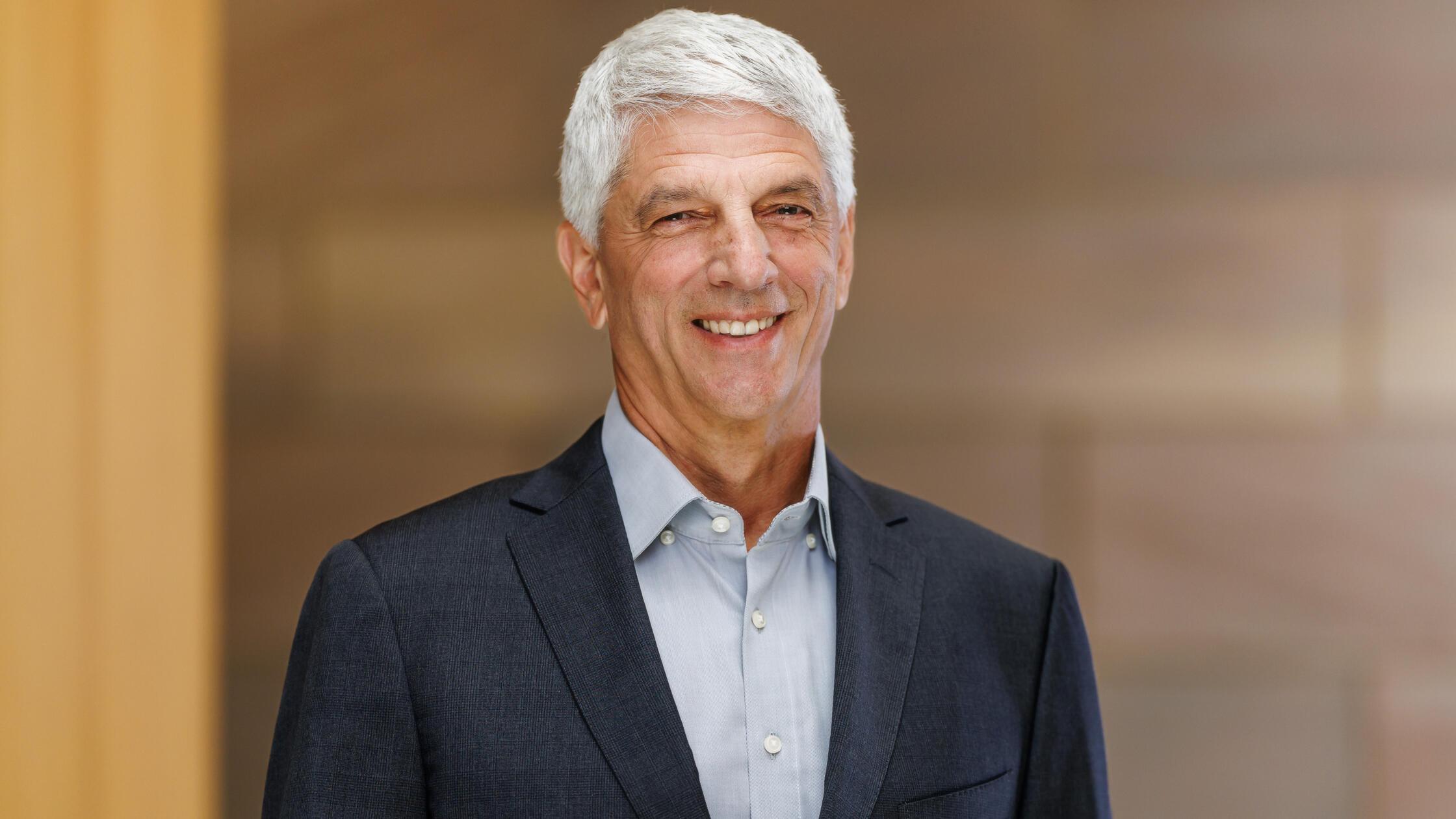 01 Dr. Armin Zitzmann, Präsident IHK Nürnberg für 