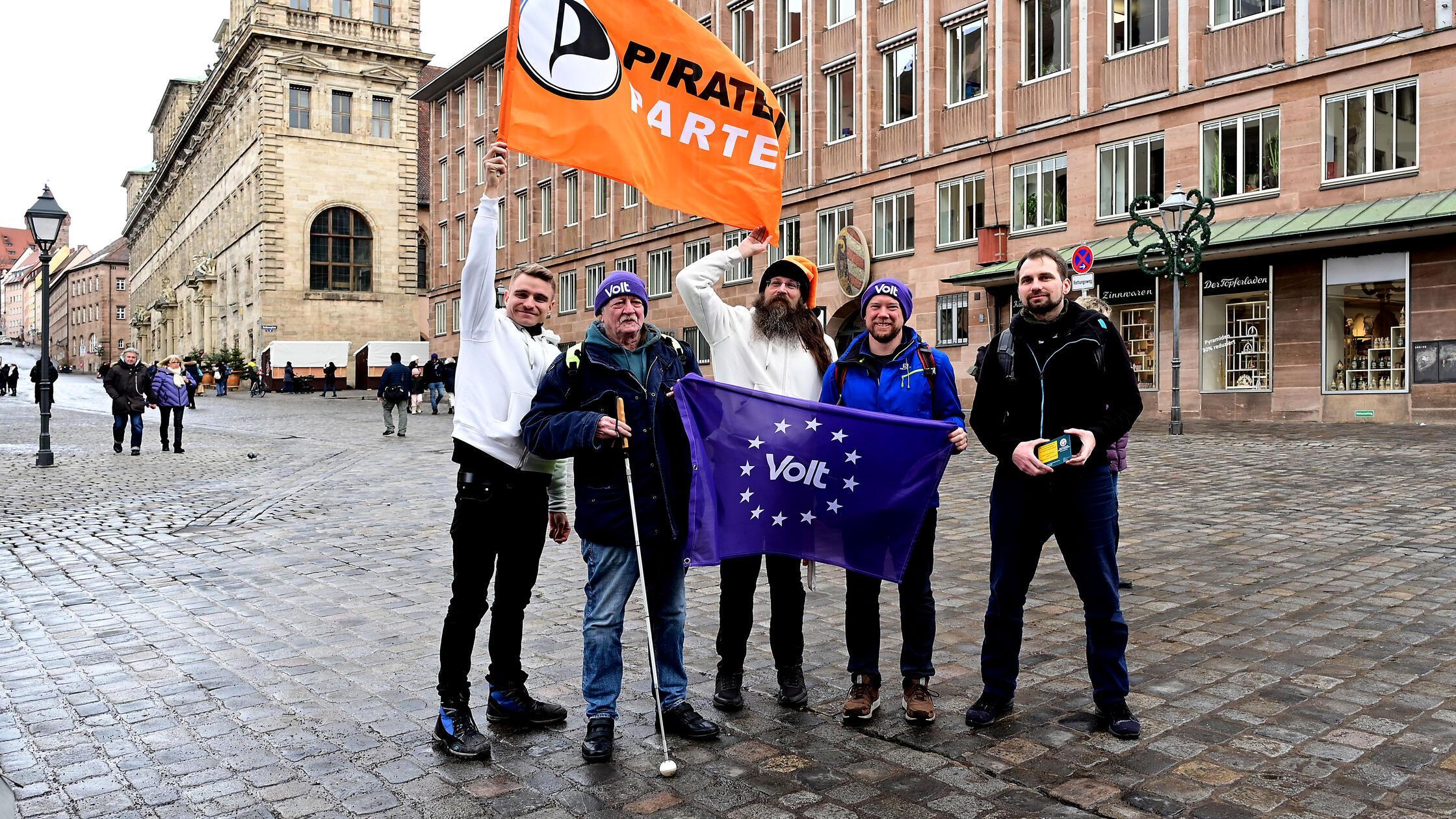 Kommunalwahl-2026-Der-gro-e-Kampf-der-kleinen-Parteien-in-N-rnberg