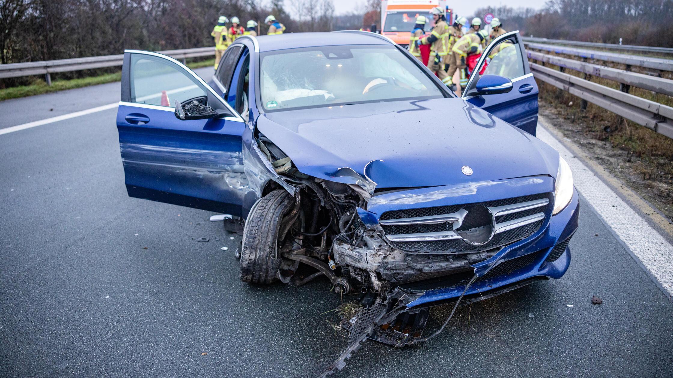 Autofahrer-nach-Ohnmacht-bei-F-rth-reanimiert-Jetzt-wird-gegen-den-48-J-hrigen-ermittelt