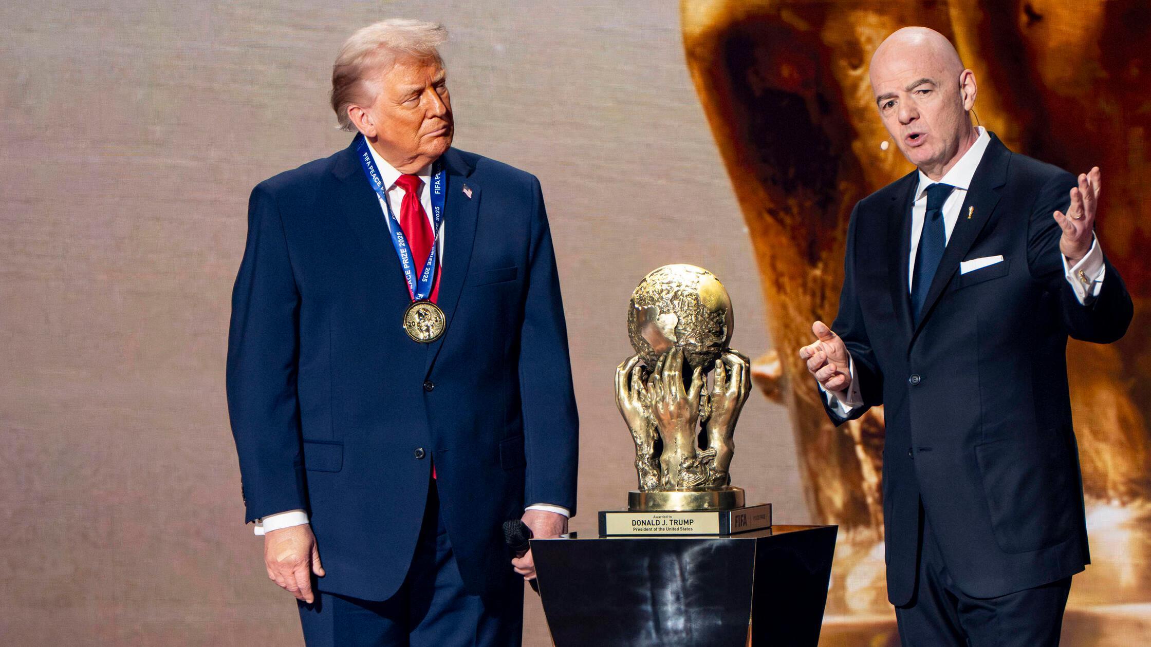 Warum-die-Fu-ball-WM-2026-und-Olympia-2028-nicht-in-diesen-USA-stattfinden-d-rfen