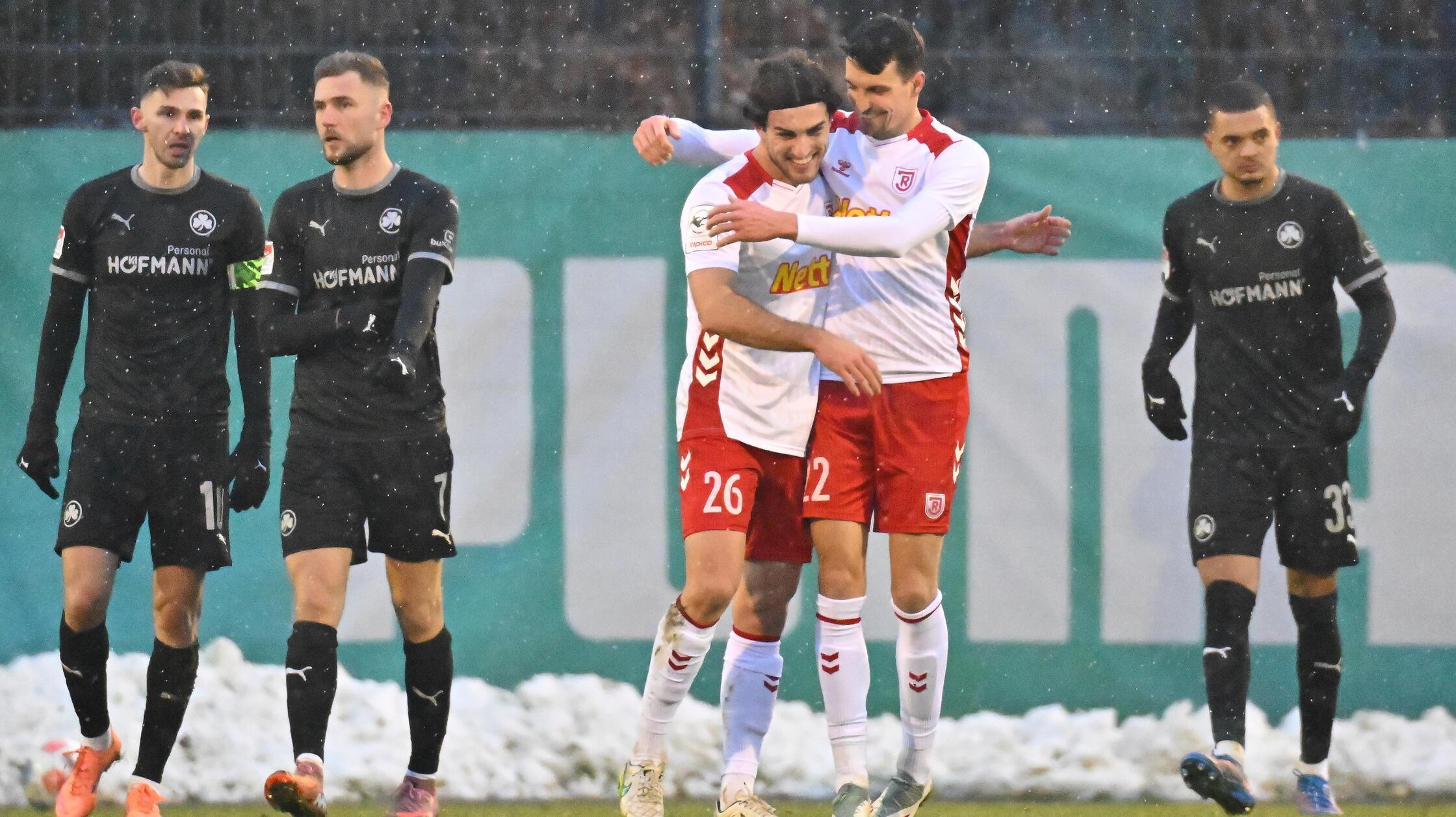 Generalprobe-verpatzt-Schwaches-Kleeblatt-verliert-Testspiel-gegen-Drittligist-Regensburg