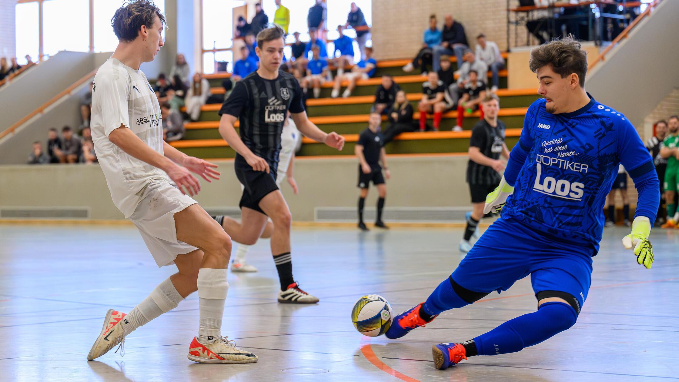 Zw-lf-Mannschaften-29-Gruppenspiele-Die-Vorrunde-der-HKM-Erlangen-Pegnitzgrund-l-uft