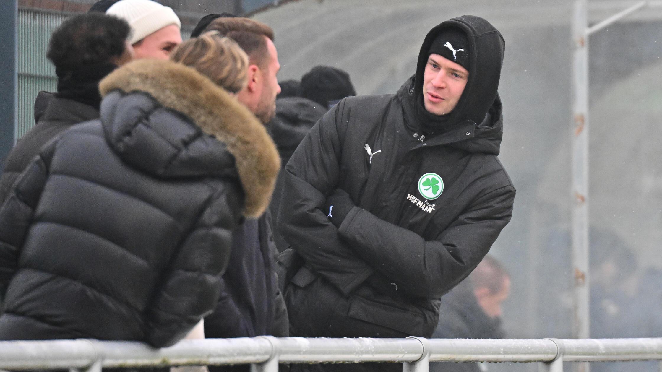 Auf-der-Suche-nach-Erkl-rungen-Warum-fallen-beim-Kleeblatt-so-viele-Spieler-so-lange-aus-