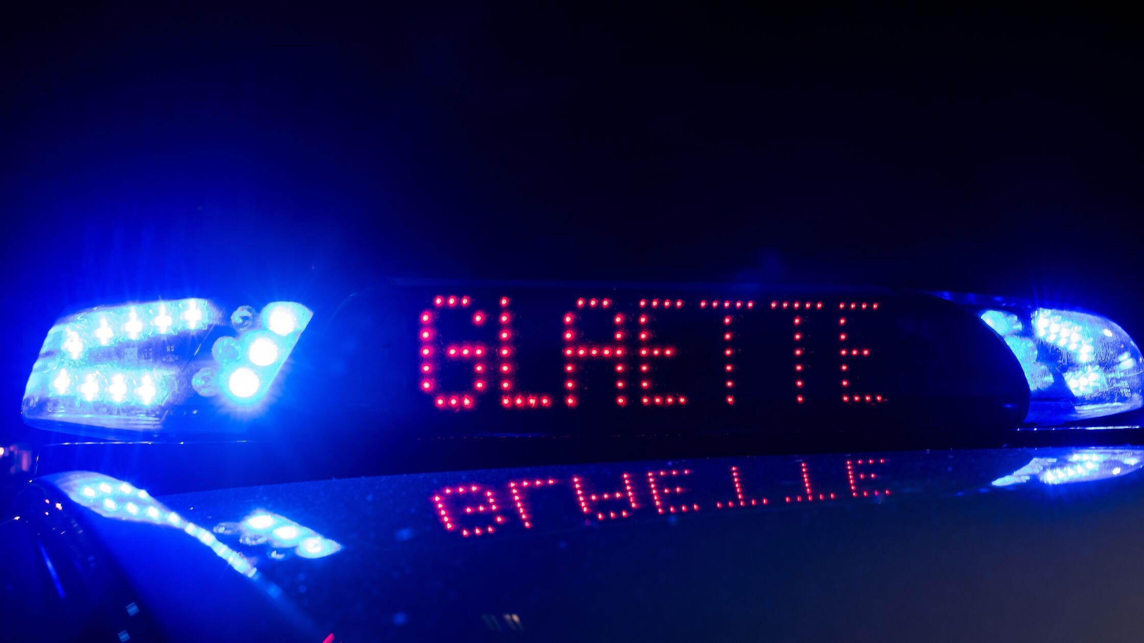 Auto-berschl-gt-sich-auf-B85-bei-K-nigstein-Polizei-mahnt-Tempo-dem-Wetter-anzupassen