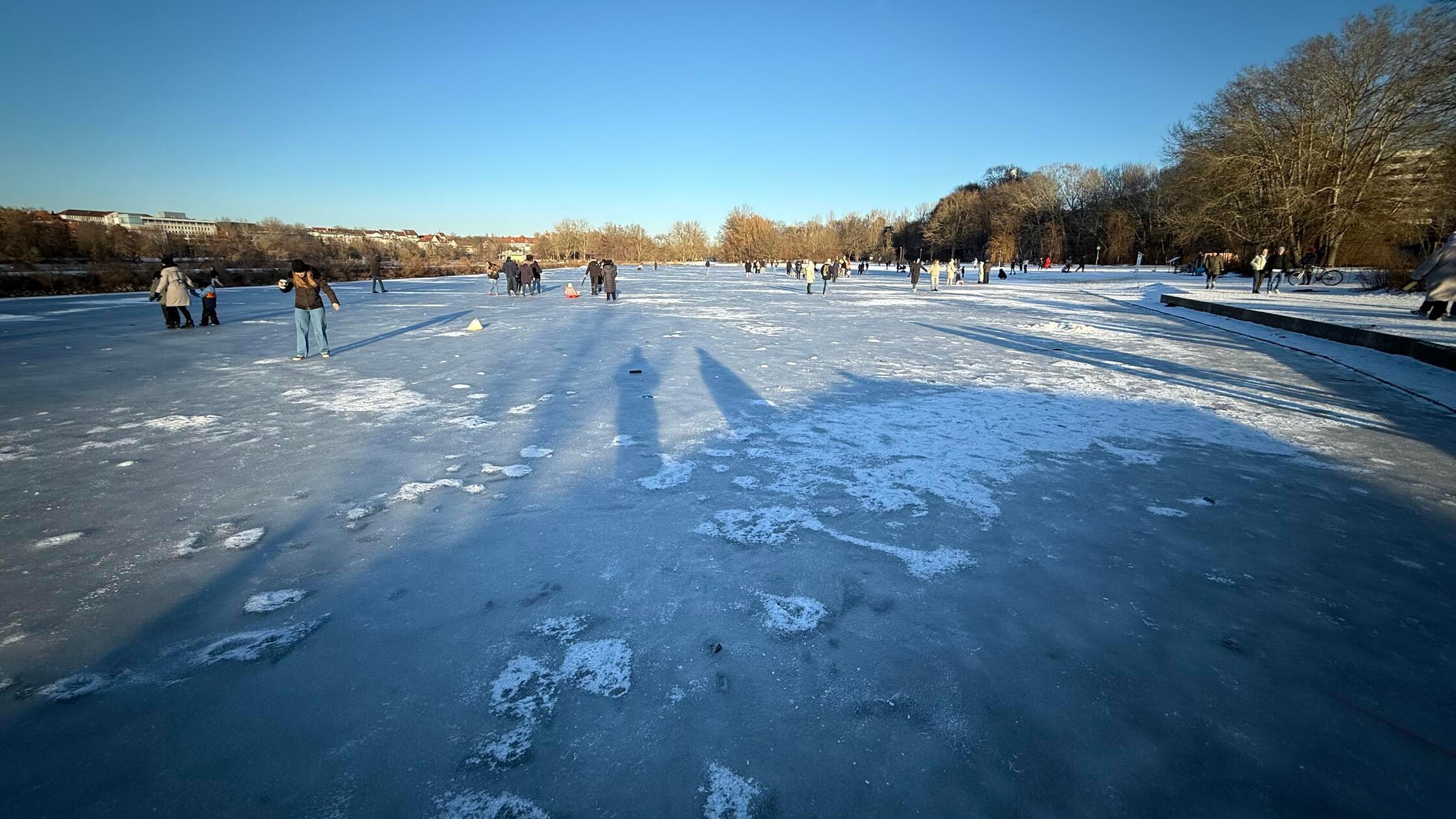 Norikus-Bucht-in-N-rnberg-als-Eislauffl-che-Die-Stadt-sagt-klar-nein-aus-gutem-Grund
