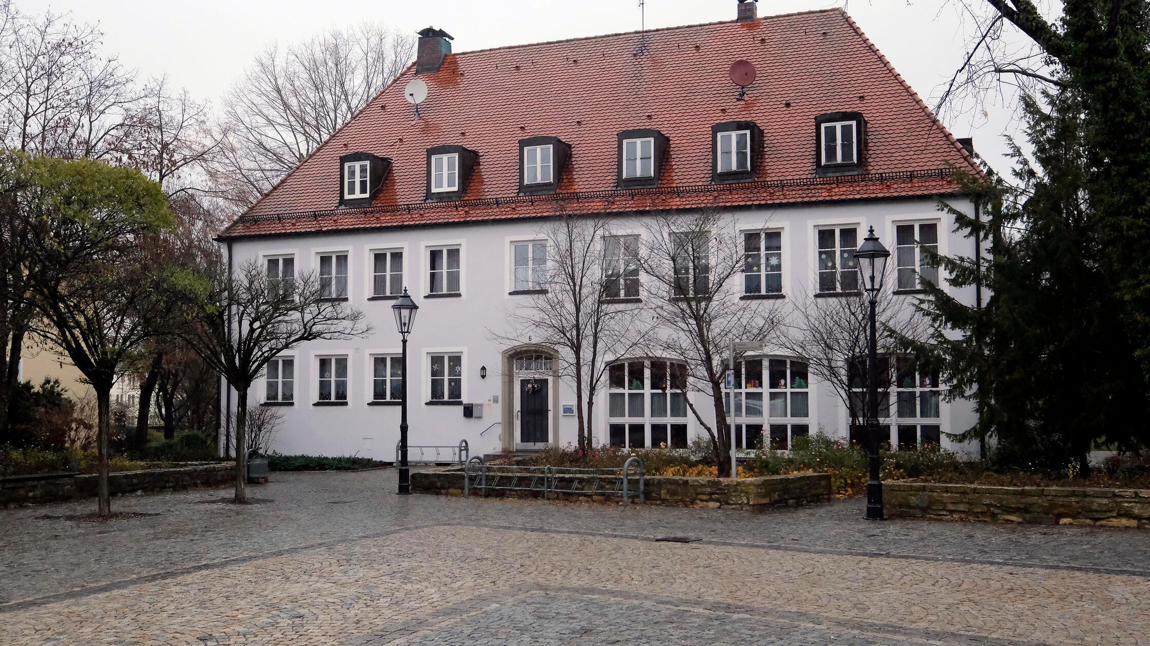 Aus-einer-Notlage-20-J-hriger-brach-f-r-einen-Schlafplatz-in-Neumarkter-Kita-ein